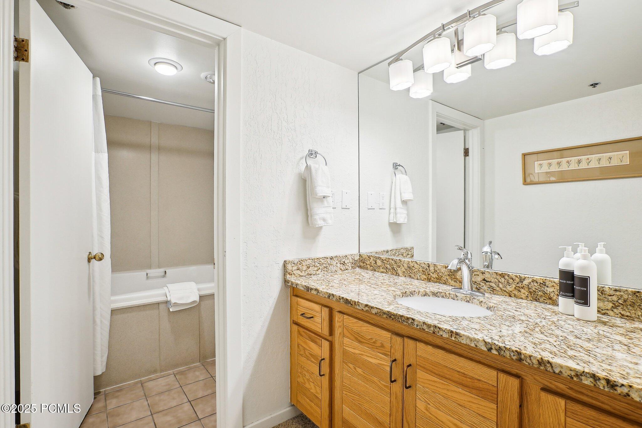 1485 N Empire Avenue #411, Park City, Utah image 18