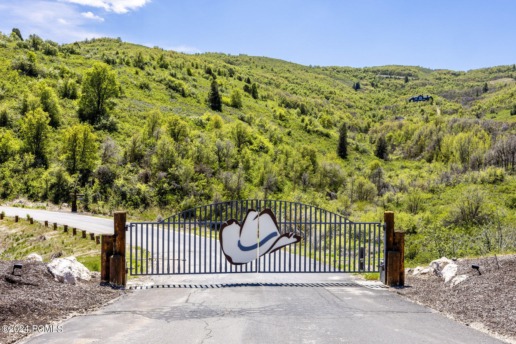 6567 E Chaparral Road, Huntsville, Utah image 5