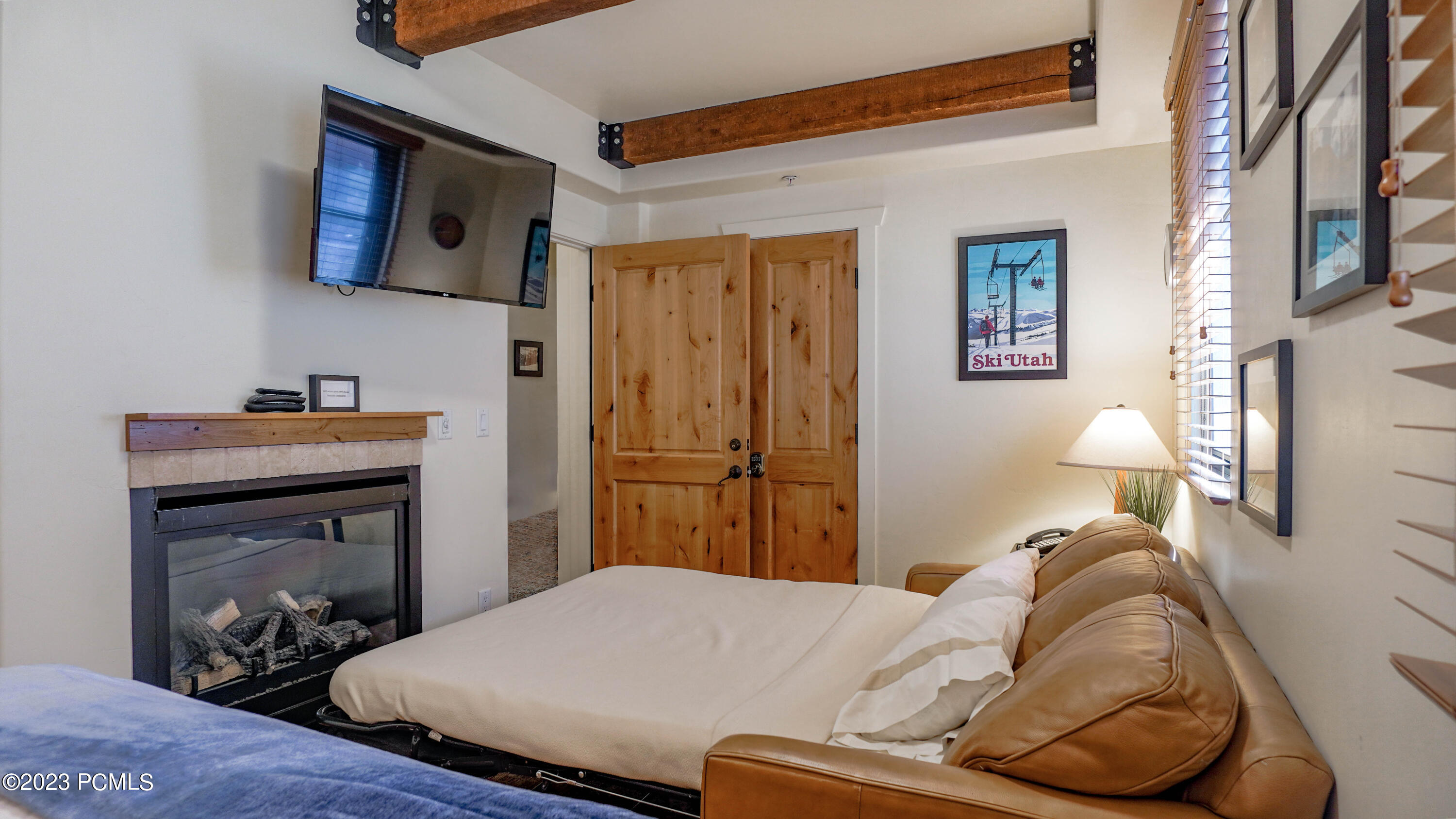 1456 Newpark Boulevard #213A/B, Park City, Utah image 18