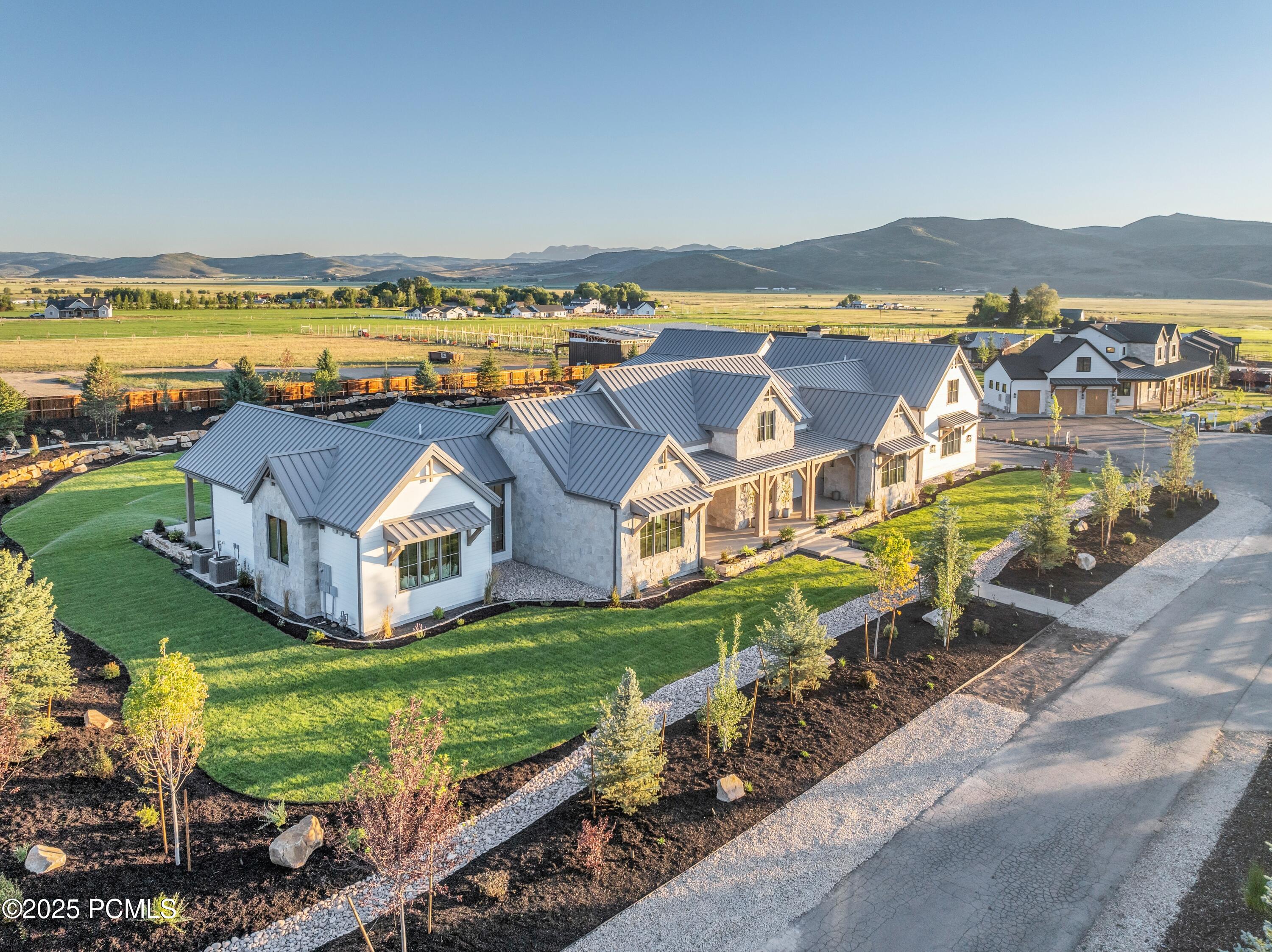 205 W Lazy Acres Lane, Kamas, Utah image 3