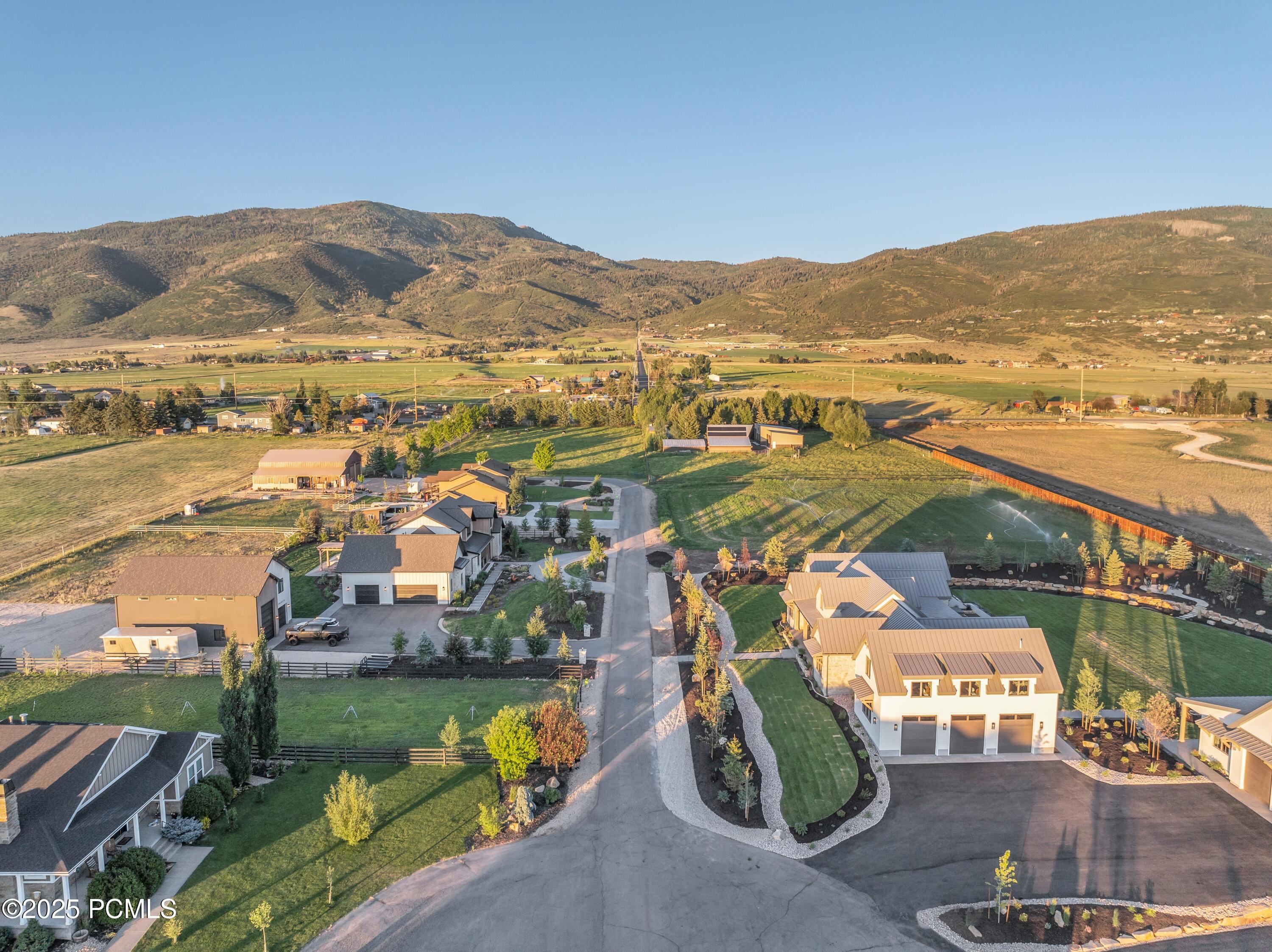 205 W Lazy Acres Lane, Kamas, Utah image 5