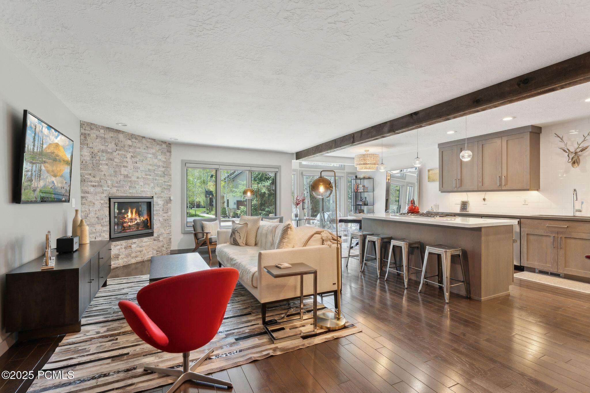 2464 Deer Lake Drive, Park City, Utah image 4