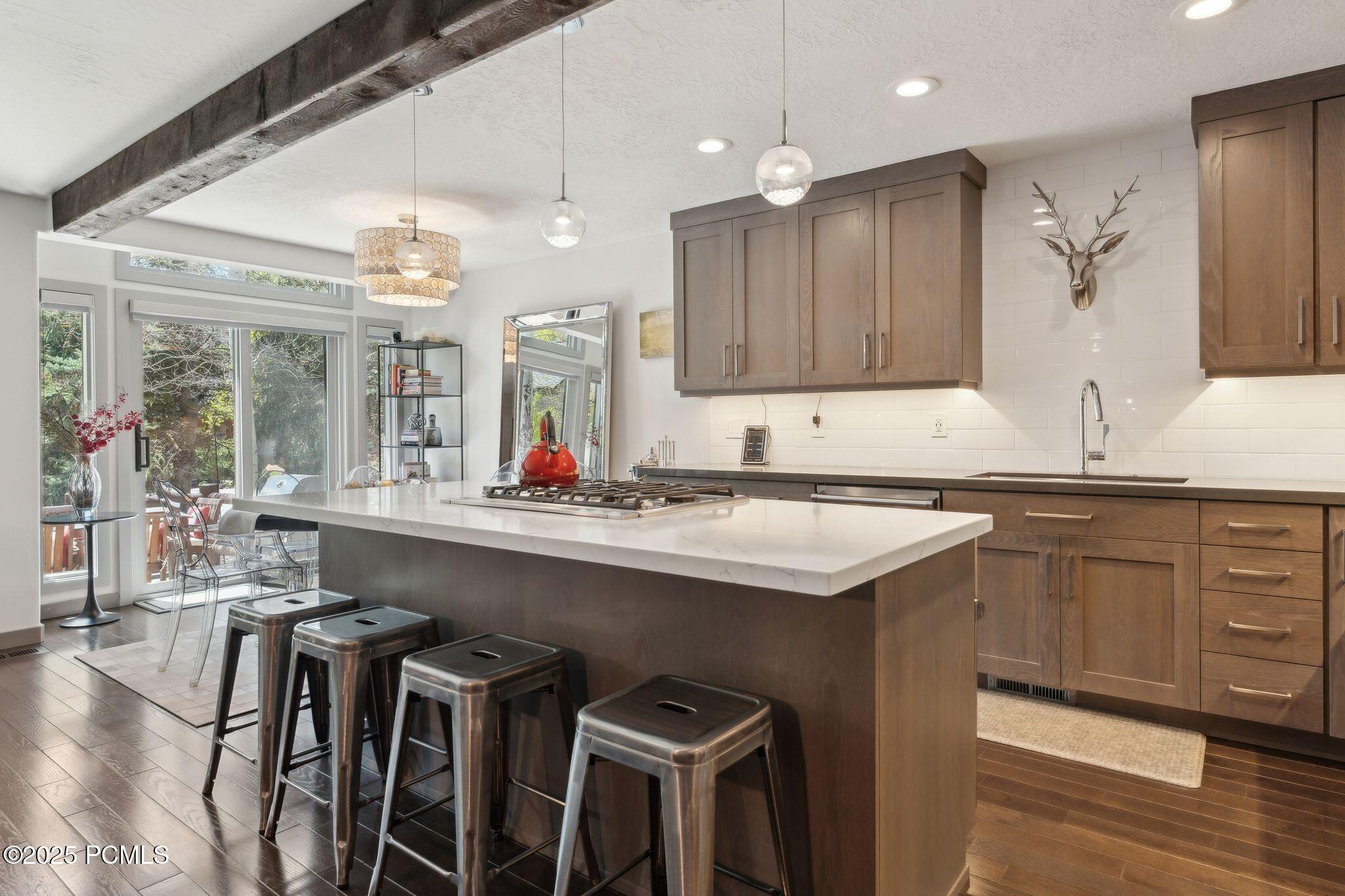 2464 Deer Lake Drive, Park City, Utah image 6