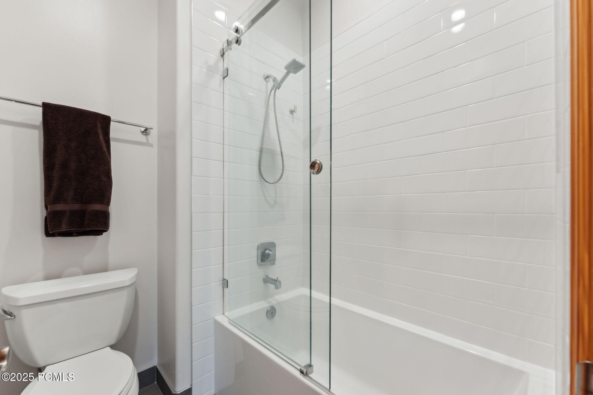 2464 Deer Lake Drive, Park City, Utah image 23