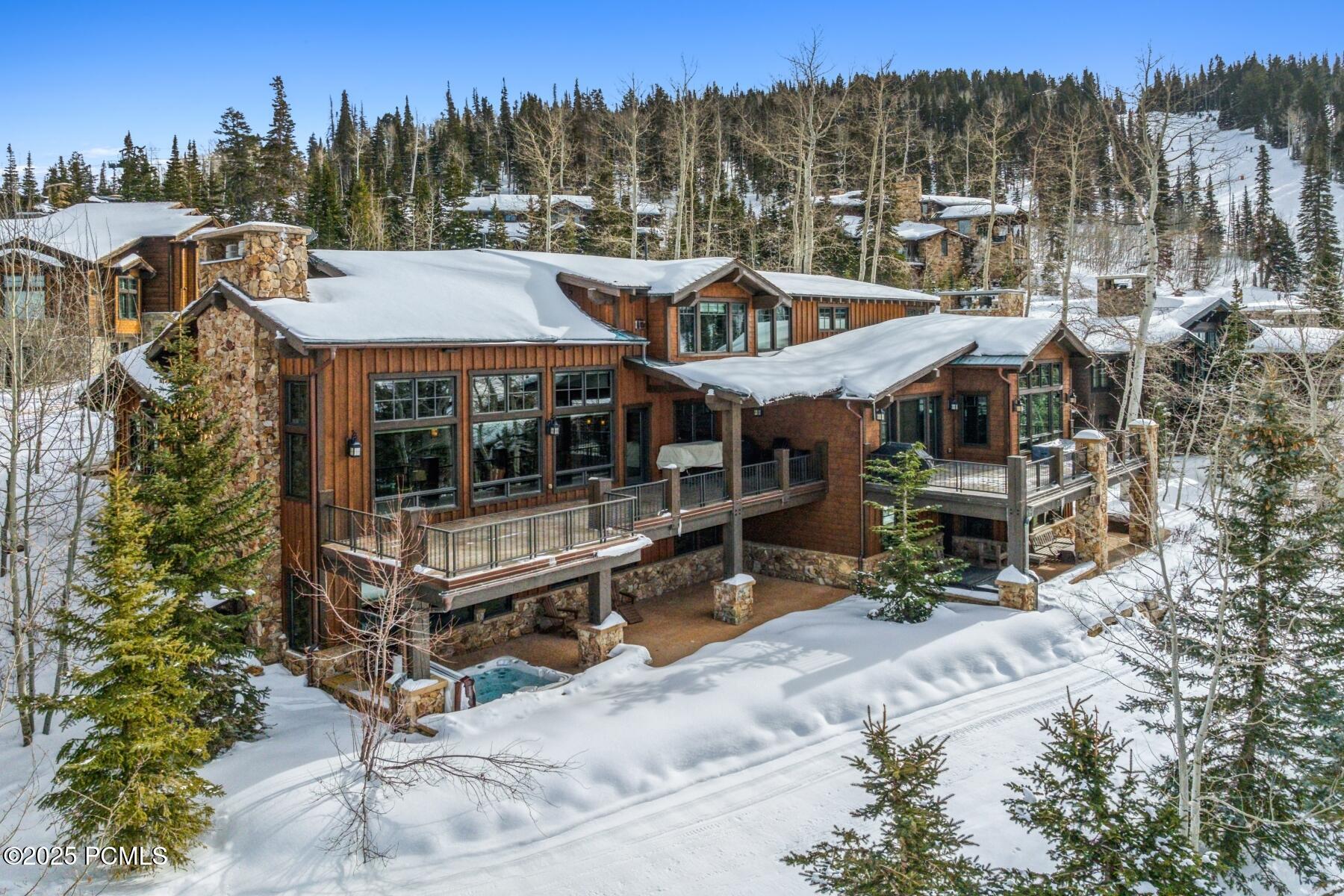 Park City, Utah 84060, United States, 4 Bedrooms Bedrooms, ,6 BathroomsBathrooms,Residential,Pending,17176