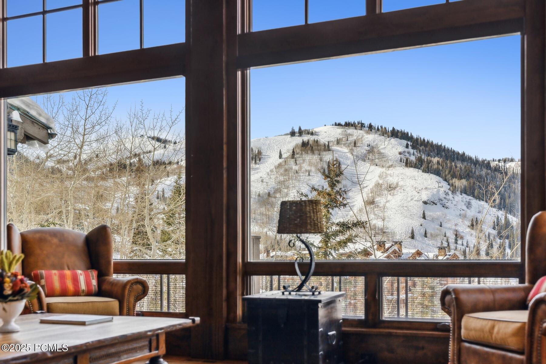 Park City, Utah 84060, United States, 4 Bedrooms Bedrooms, ,6 BathroomsBathrooms,Residential,Pending,17176