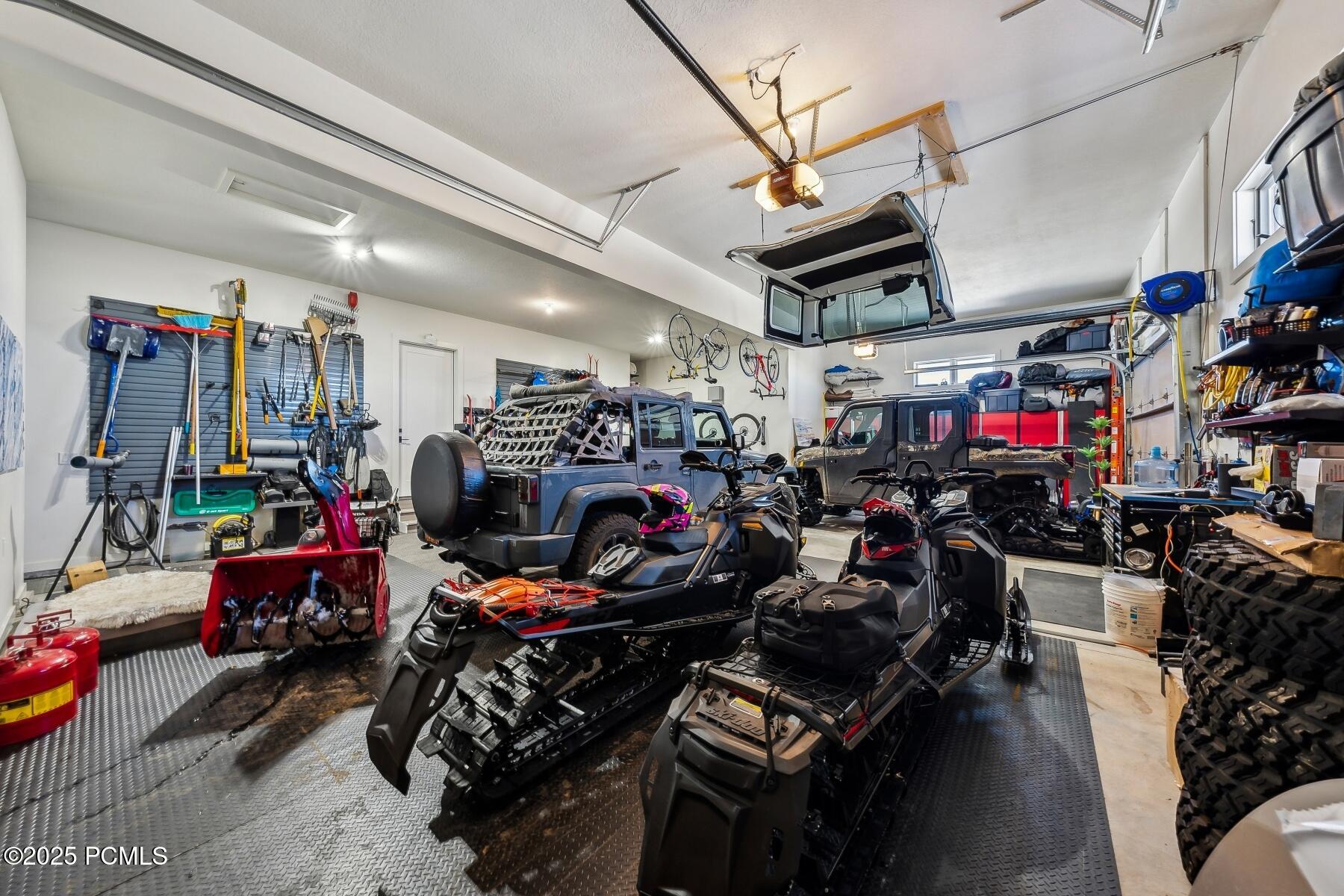 Kamas, Utah 84036, United States, 4 Bedrooms Bedrooms, ,4 BathroomsBathrooms,Residential,Active,83270