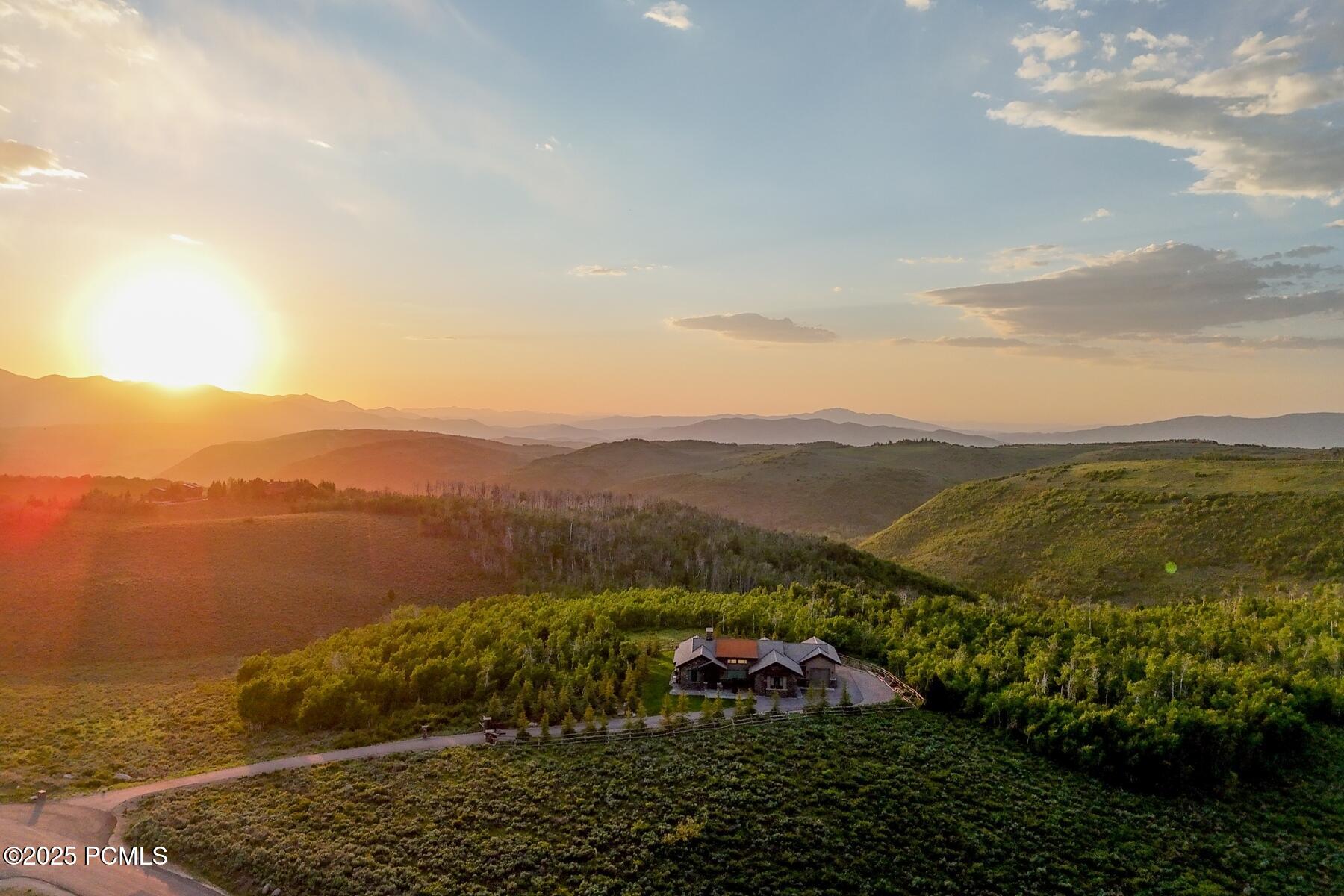 Kamas, Utah 84036, United States, 4 Bedrooms Bedrooms, ,4 BathroomsBathrooms,Residential,Active,83270