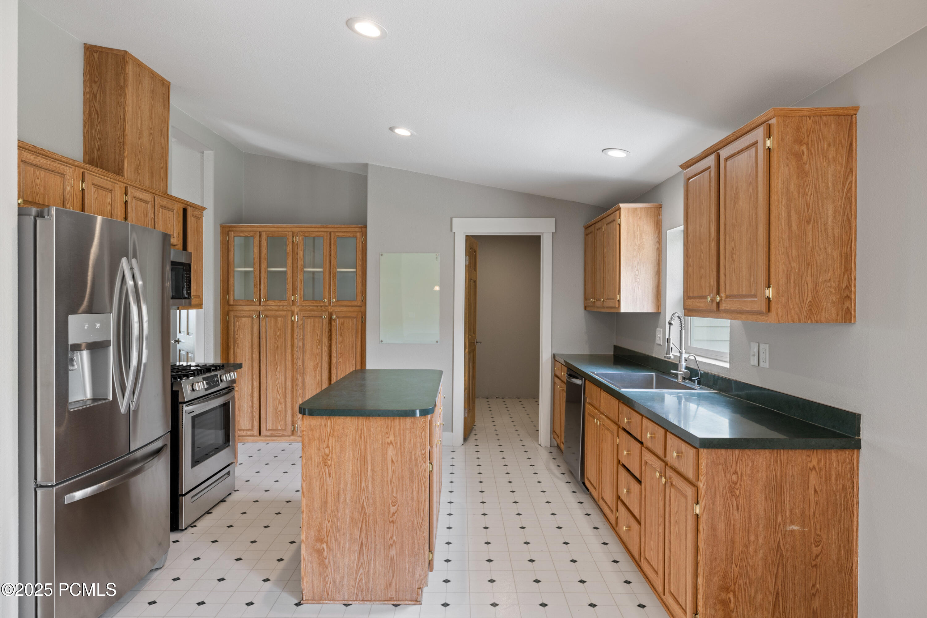 1198 Splendor Valley Road, Kamas, Utah image 9