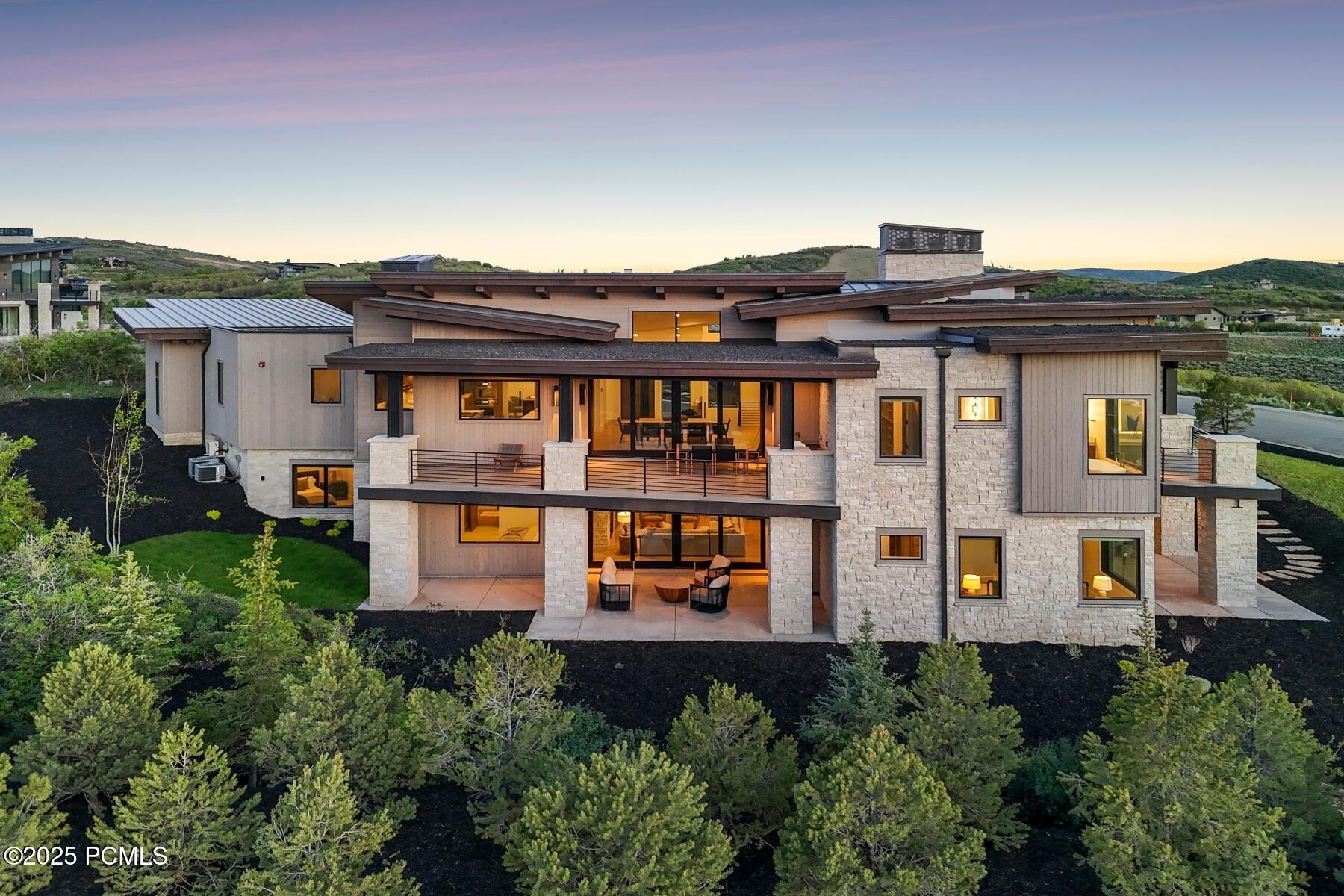 Kamas, Utah 84036, United States, 5 Bedrooms Bedrooms, ,6 BathroomsBathrooms,Residential,Active,140892