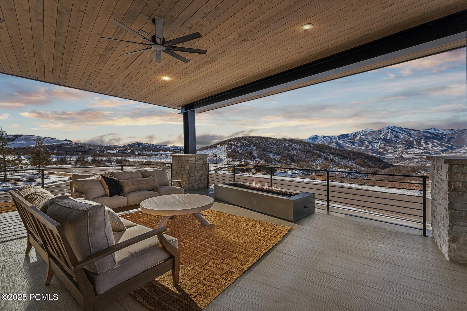 2058 E Adventure Court, Kamas, Utah image 7