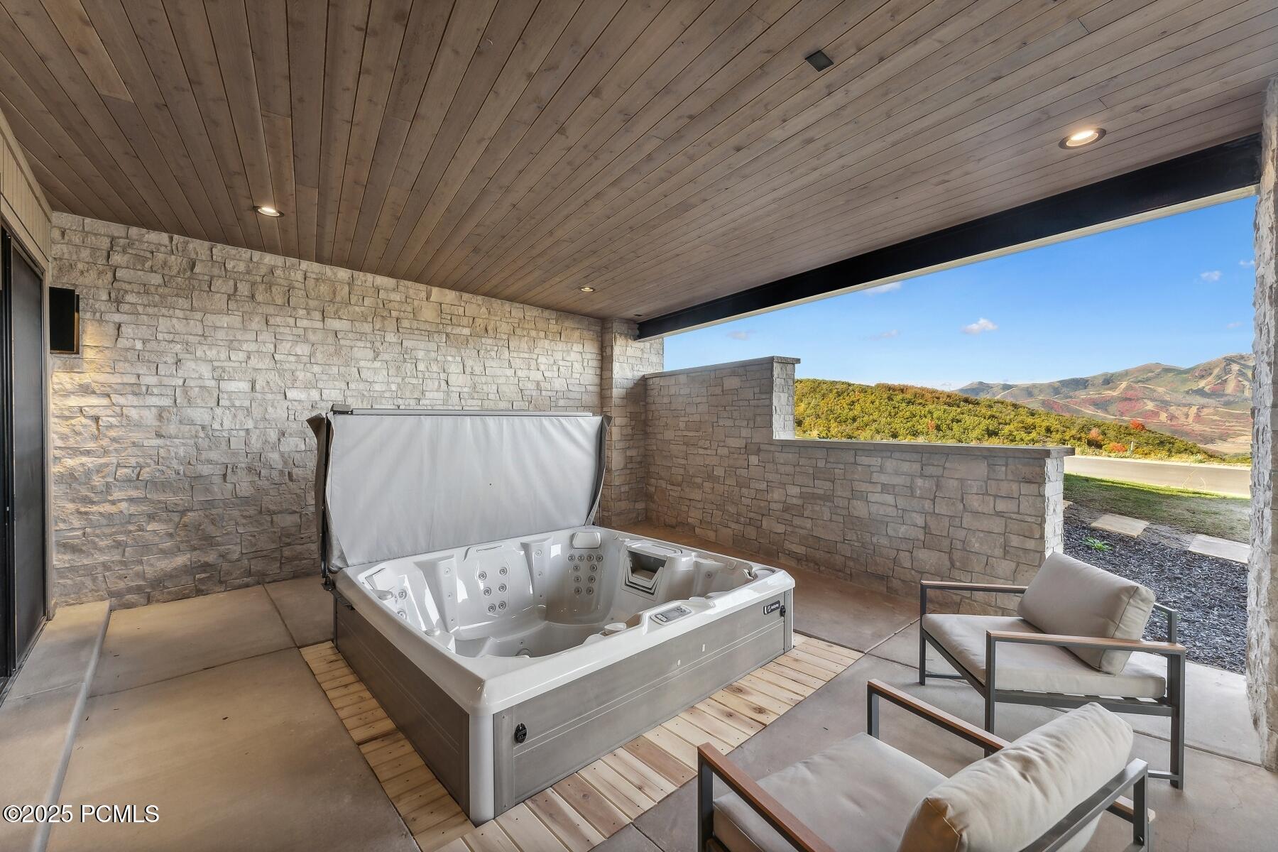 Kamas, Utah 84036, United States, 5 Bedrooms Bedrooms, ,6 BathroomsBathrooms,Residential,Active,140892