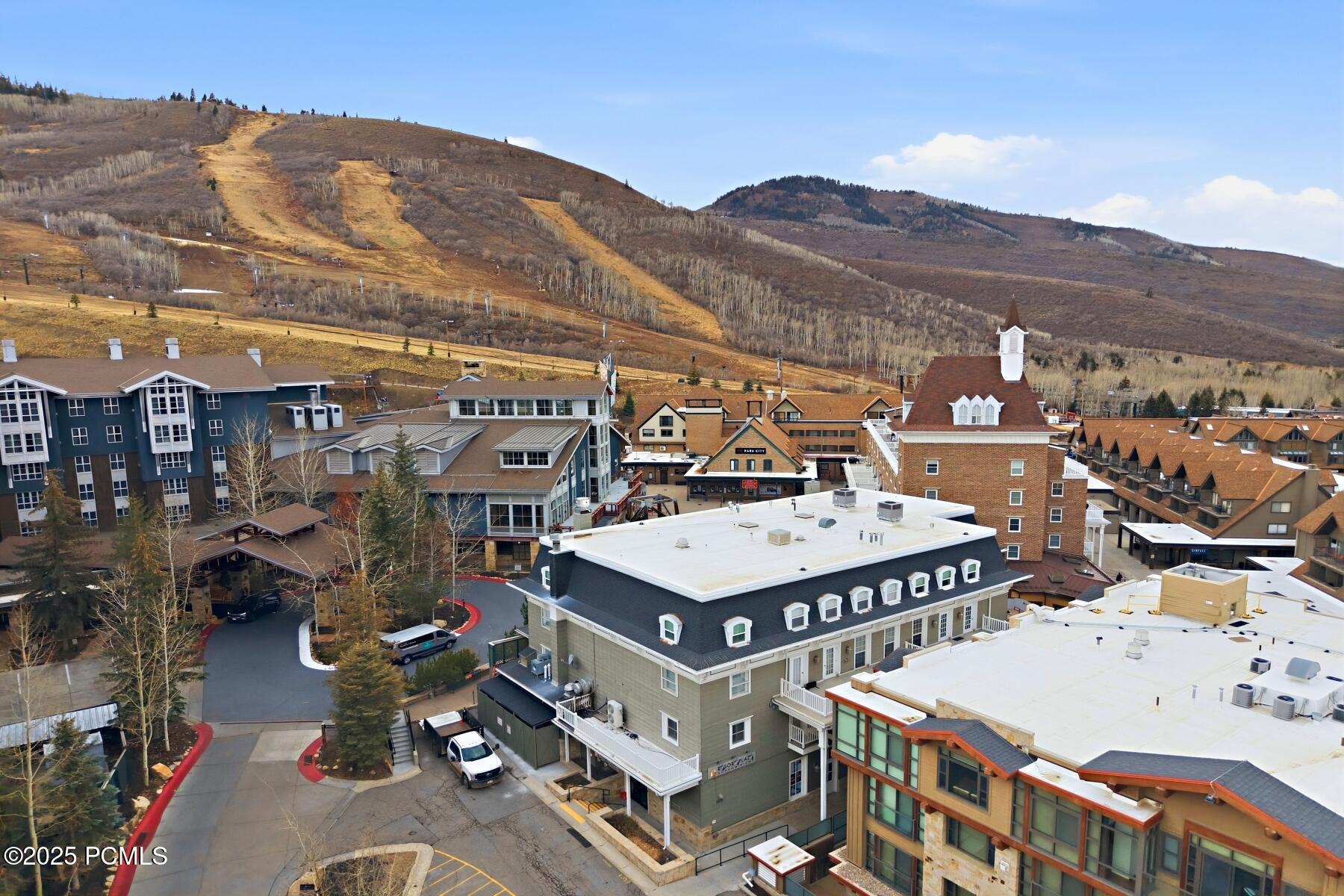 Park City, Utah 84060, United States, 1 Bedroom Bedrooms, ,2 BathroomsBathrooms,Residential,Active,245810