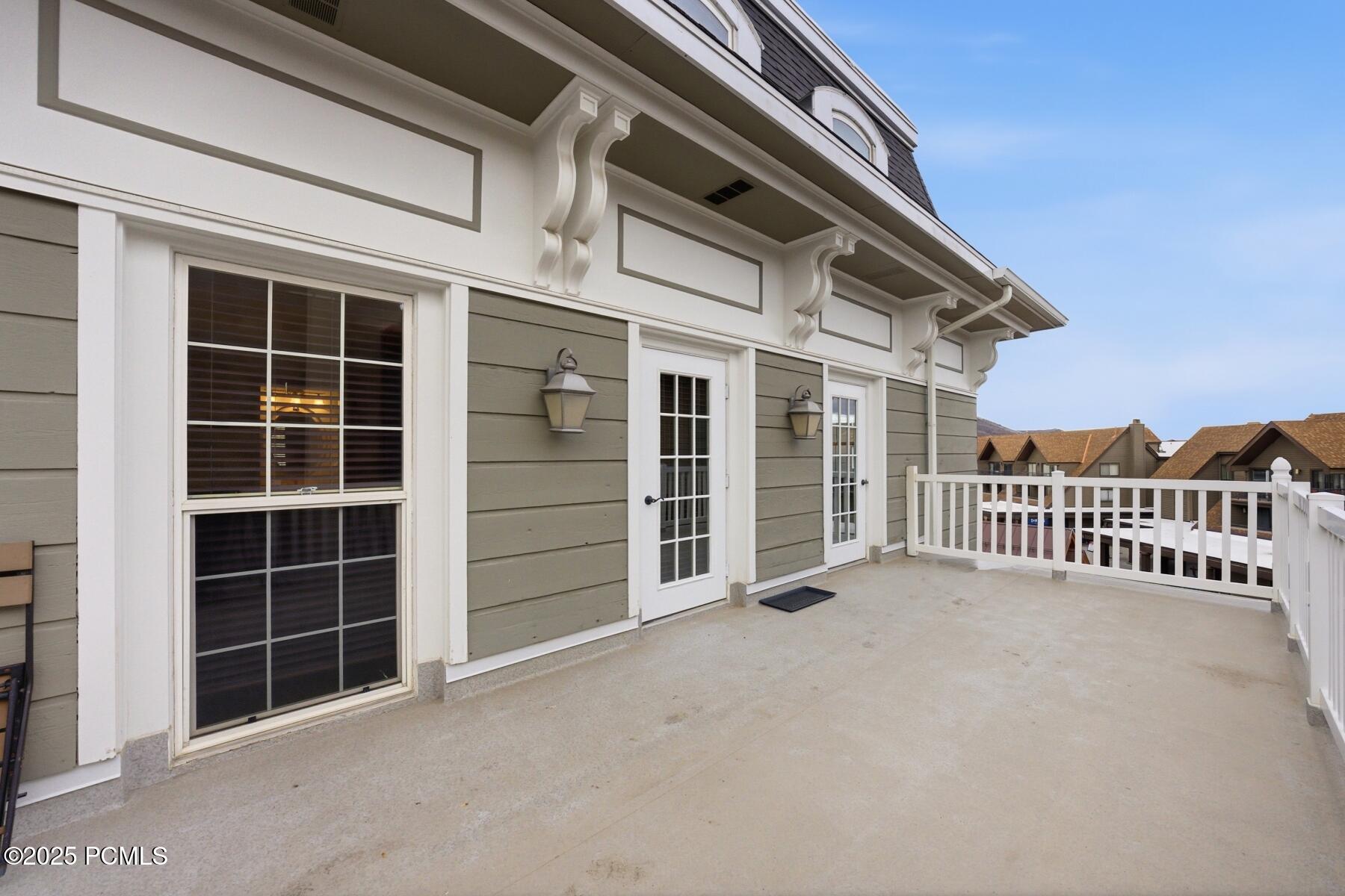 Park City, Utah 84060, United States, 1 Bedroom Bedrooms, ,2 BathroomsBathrooms,Residential,Active,245810