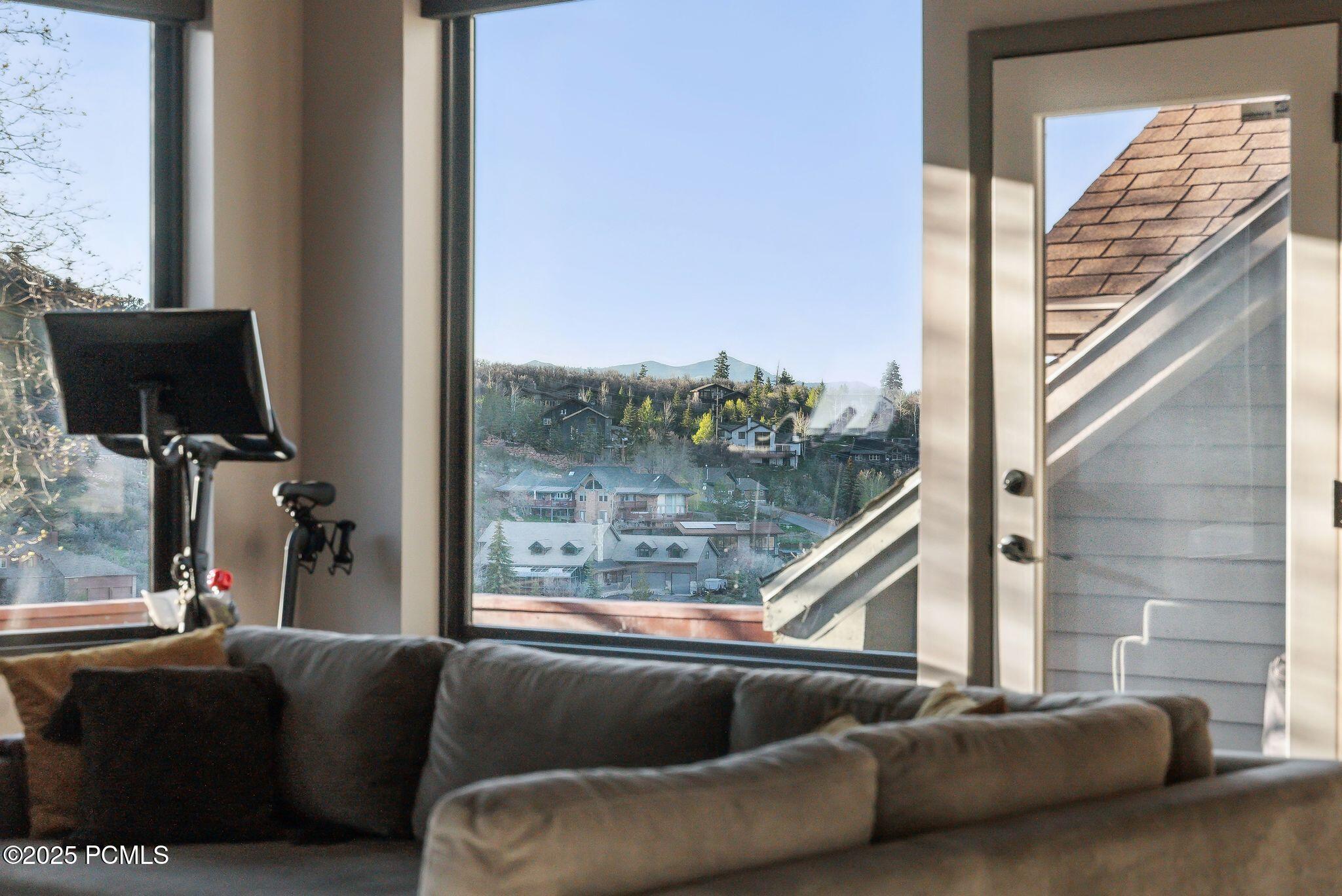 7515 Stagecoach Drive, Park City, Utah image 27