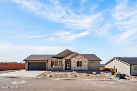 Homes For Sale - 1193 W Kokopelli Street St<br/> Hildale, UT 84784