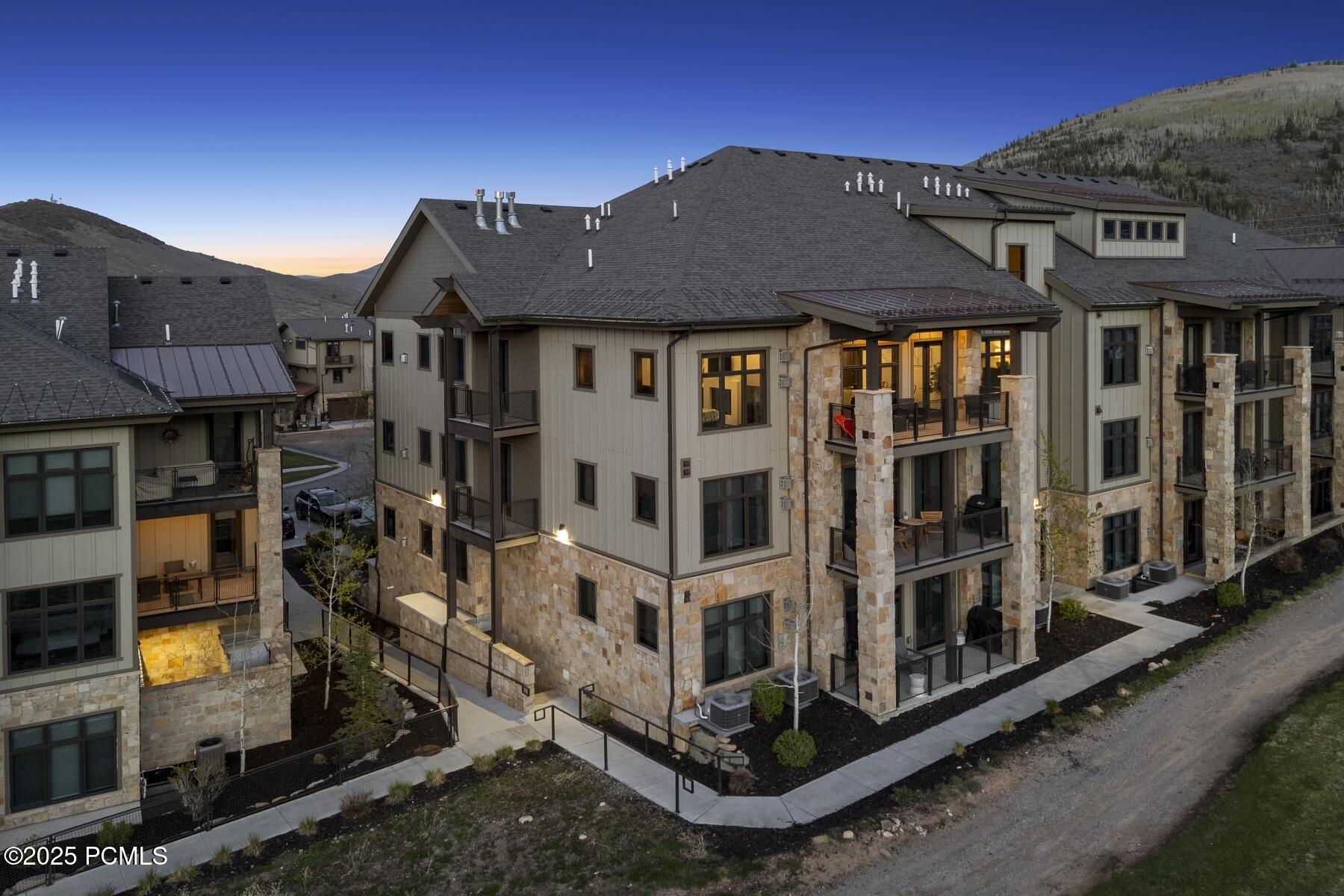 3703 Blackstone Drive #UNIT 303, Park City, Utah image 3