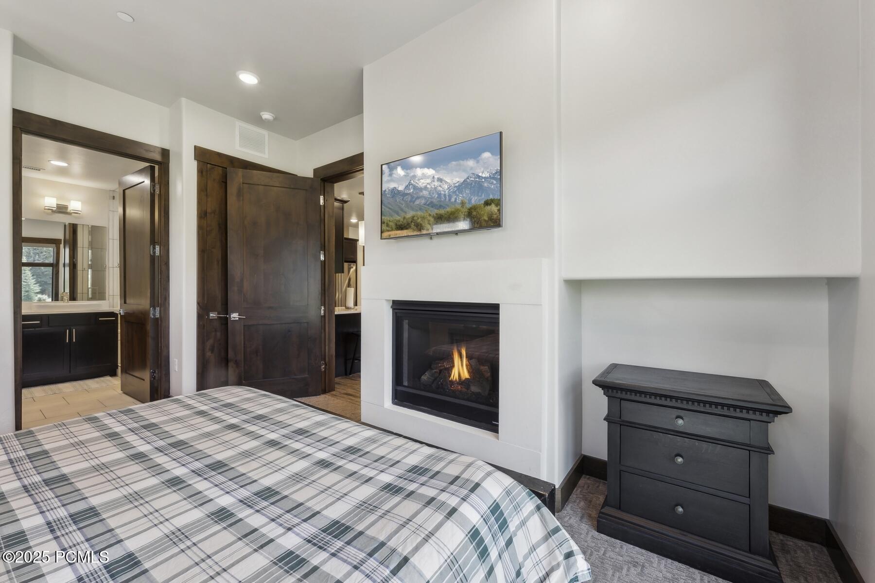 3703 Blackstone Drive #UNIT 303, Park City, Utah image 12