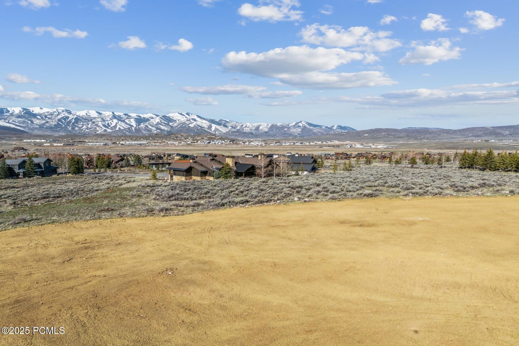 Park City, Utah 84098, United States, 5 Bedrooms Bedrooms, ,7 BathroomsBathrooms,Residential,Pending,165969