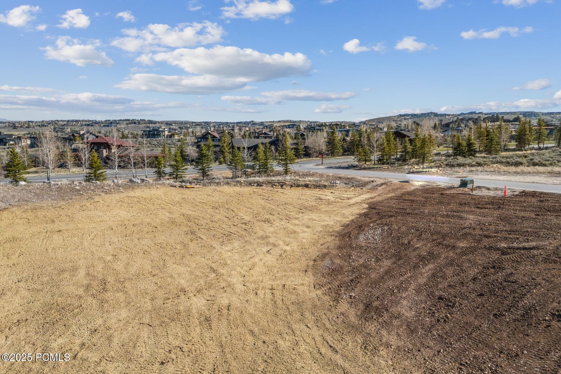 Park City, Utah 84098, United States, 5 Bedrooms Bedrooms, ,7 BathroomsBathrooms,Residential,Pending,165969