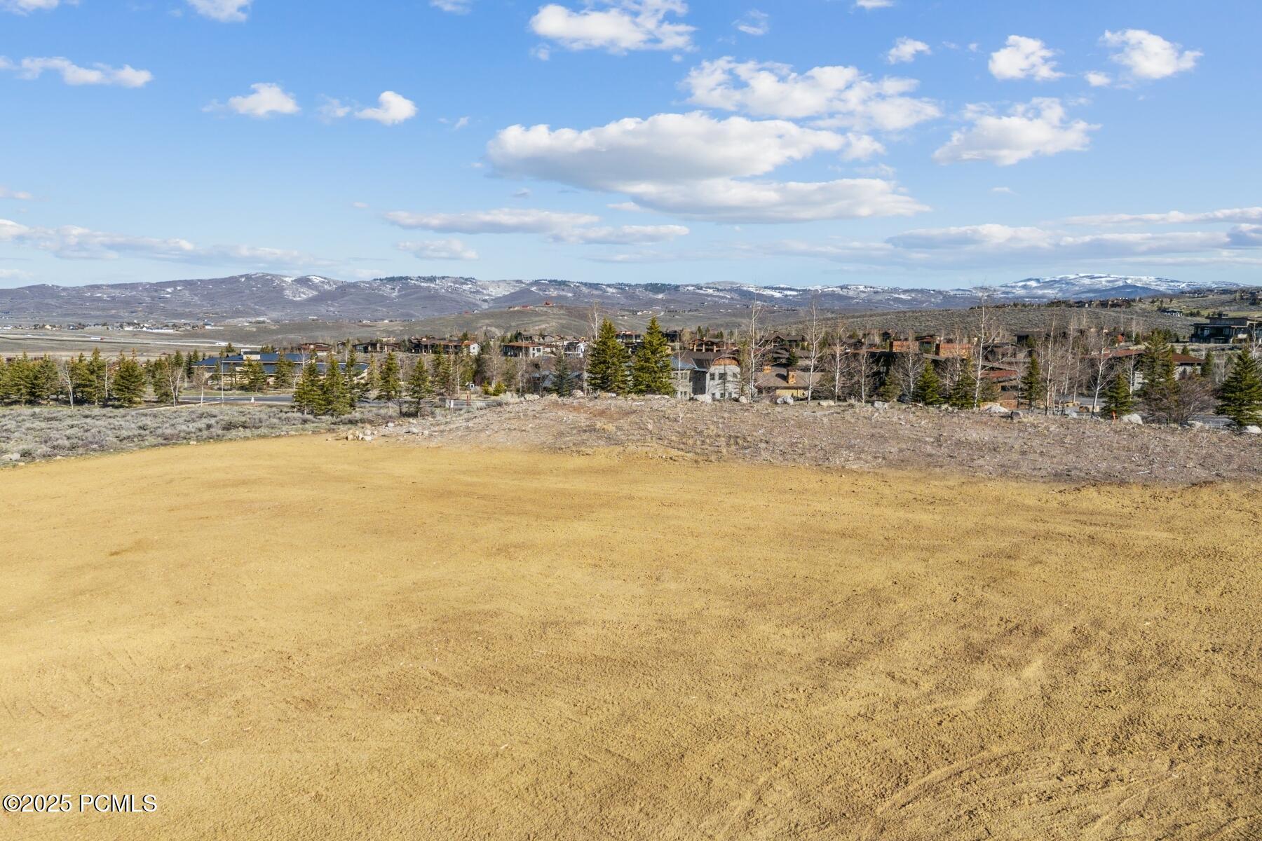 Park City, Utah 84098, United States, 5 Bedrooms Bedrooms, ,7 BathroomsBathrooms,Residential,Pending,165969