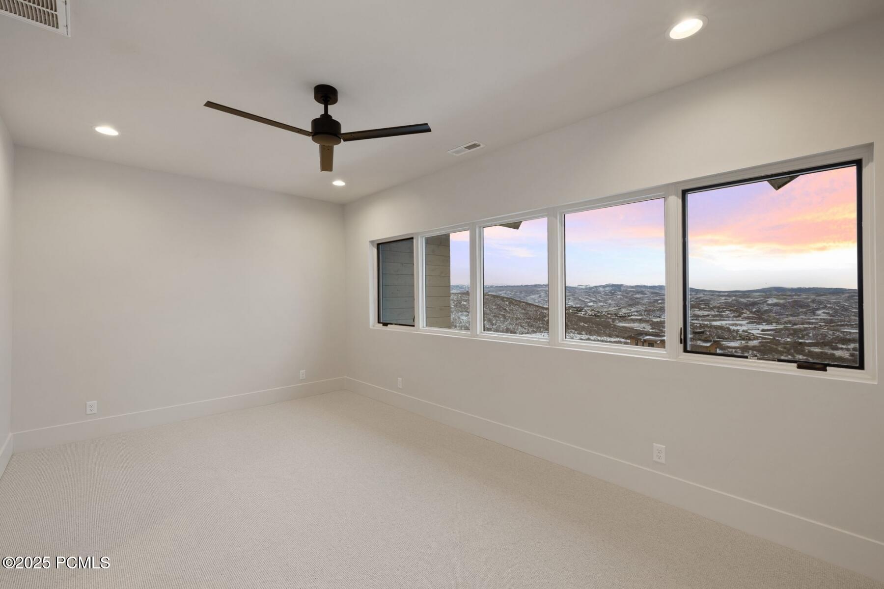 Hideout, Utah 84036, United States, 5 Bedrooms Bedrooms, ,6 BathroomsBathrooms,Residential,Active,123450