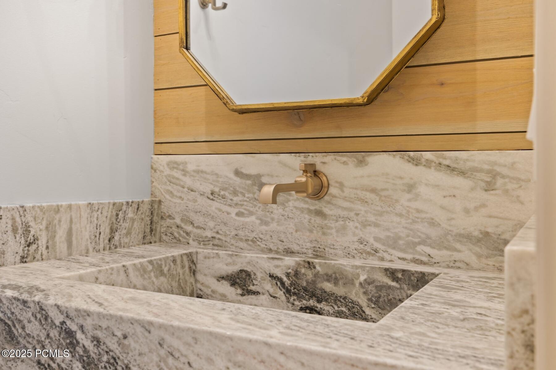 Hideout, Utah 84036, United States, 5 Bedrooms Bedrooms, ,6 BathroomsBathrooms,Residential,Active,123450