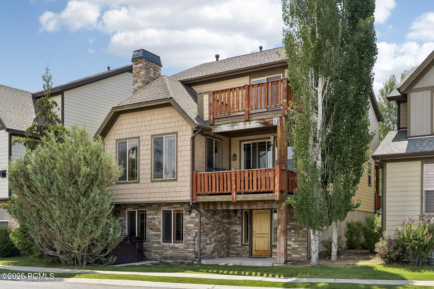 Park City, Utah 84098, United States, 4 Bedrooms Bedrooms, ,4 BathroomsBathrooms,Residential,Pending,181158