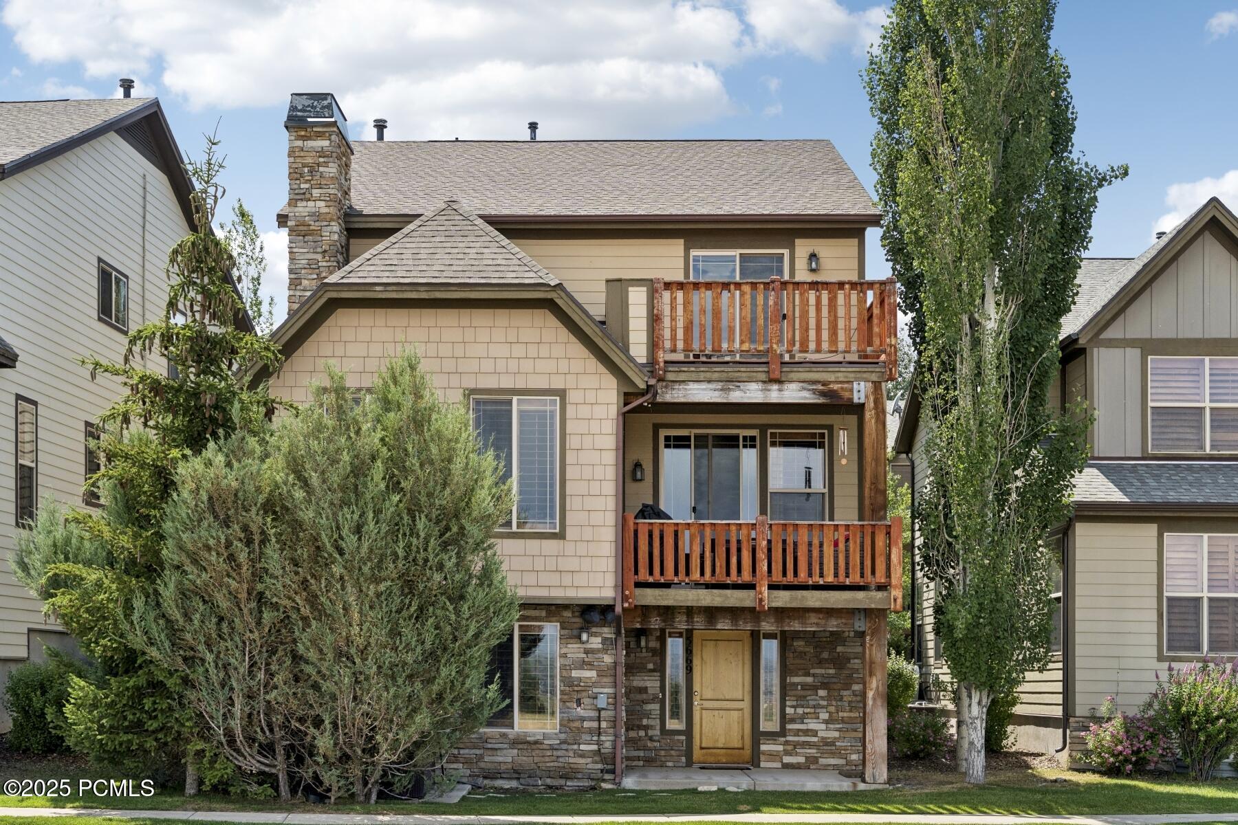 Park City, Utah 84098, United States, 4 Bedrooms Bedrooms, ,4 BathroomsBathrooms,Residential,Pending,181158