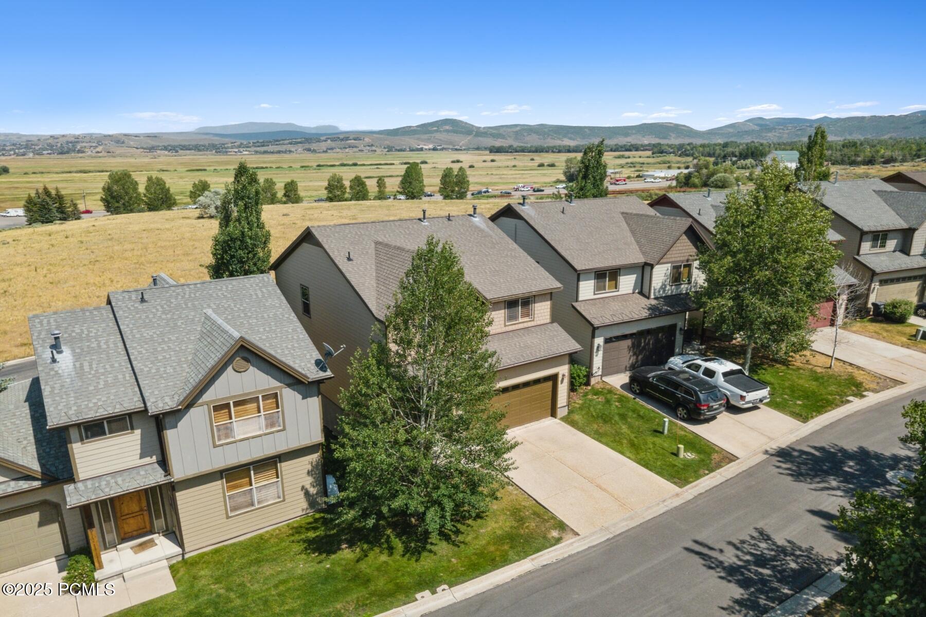 Park City, Utah 84098, United States, 4 Bedrooms Bedrooms, ,4 BathroomsBathrooms,Residential,Pending,181158