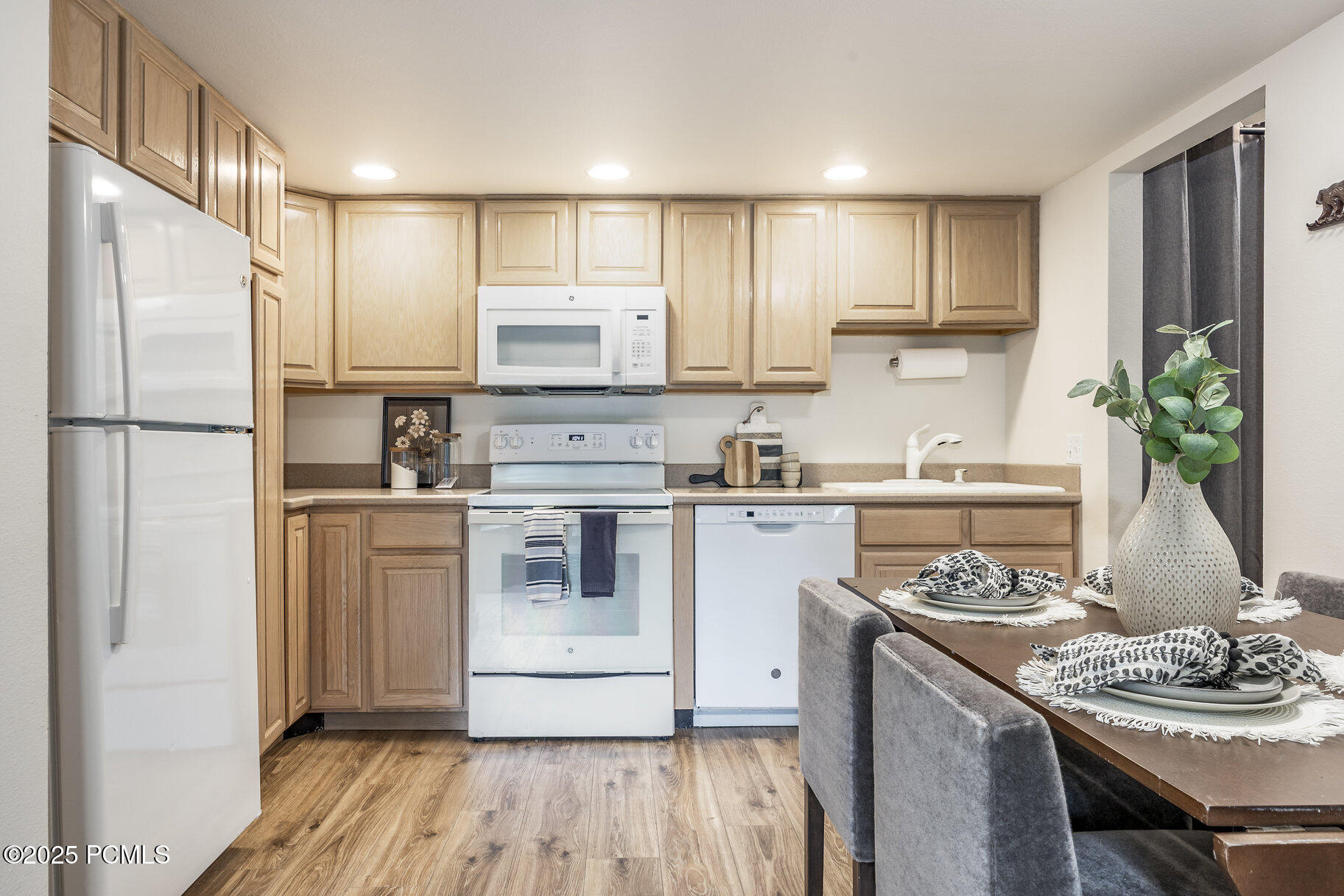 2025 Canyons Resort Drive #F-8, Park City, Utah image 3
