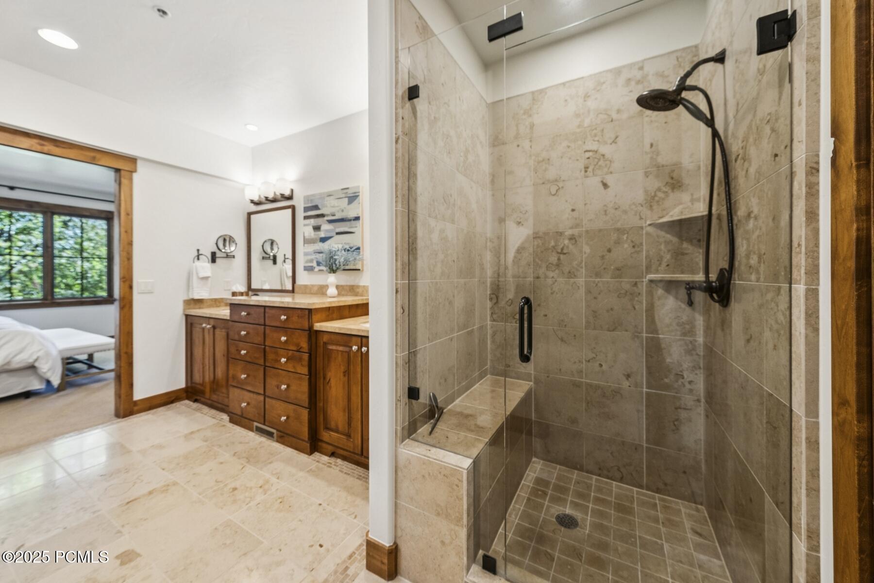 Park City, Utah 84098, United States, 4 Bedrooms Bedrooms, ,4 BathroomsBathrooms,Residential,Active,188155