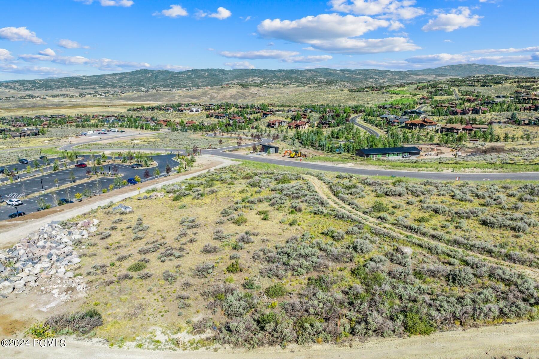 Park City, Utah 84098, United States, 5 Bedrooms Bedrooms, ,7 BathroomsBathrooms,Residential,Pending,46158