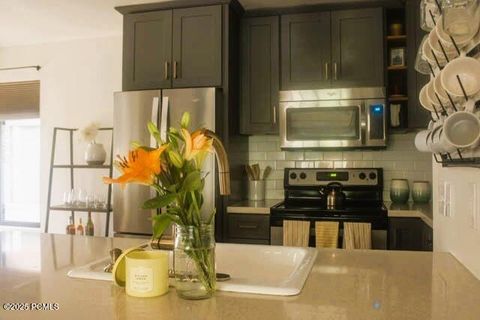 Condo For Sale - 2100 Canyons Resort Drive #9-A2<br/> Summit County, Park City, UT 84098