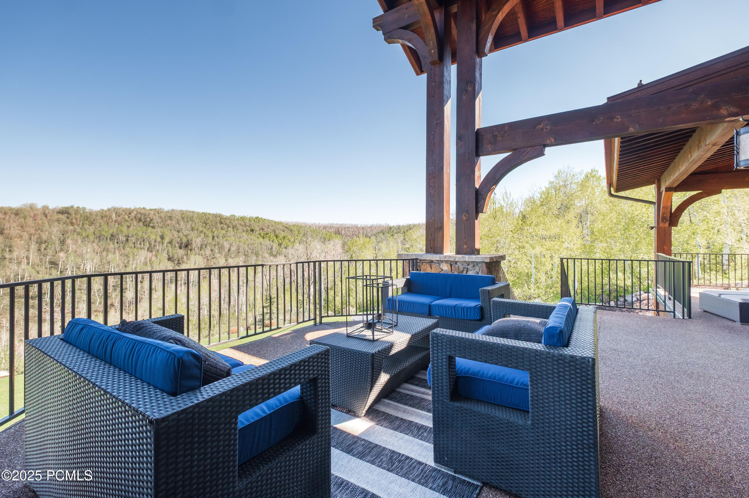 Heber City, Utah 84032, United States, 7 Bedrooms Bedrooms, ,10 BathroomsBathrooms,Residential,Active,58285