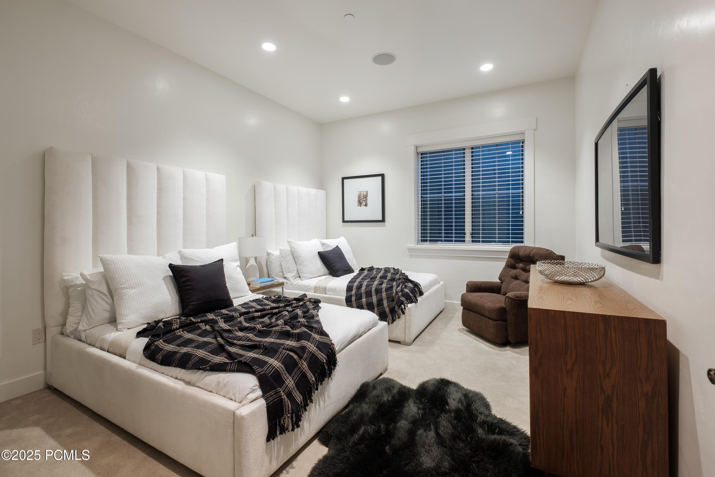 Heber City, Utah 84032, United States, 7 Bedrooms Bedrooms, ,10 BathroomsBathrooms,Residential,Active,58285