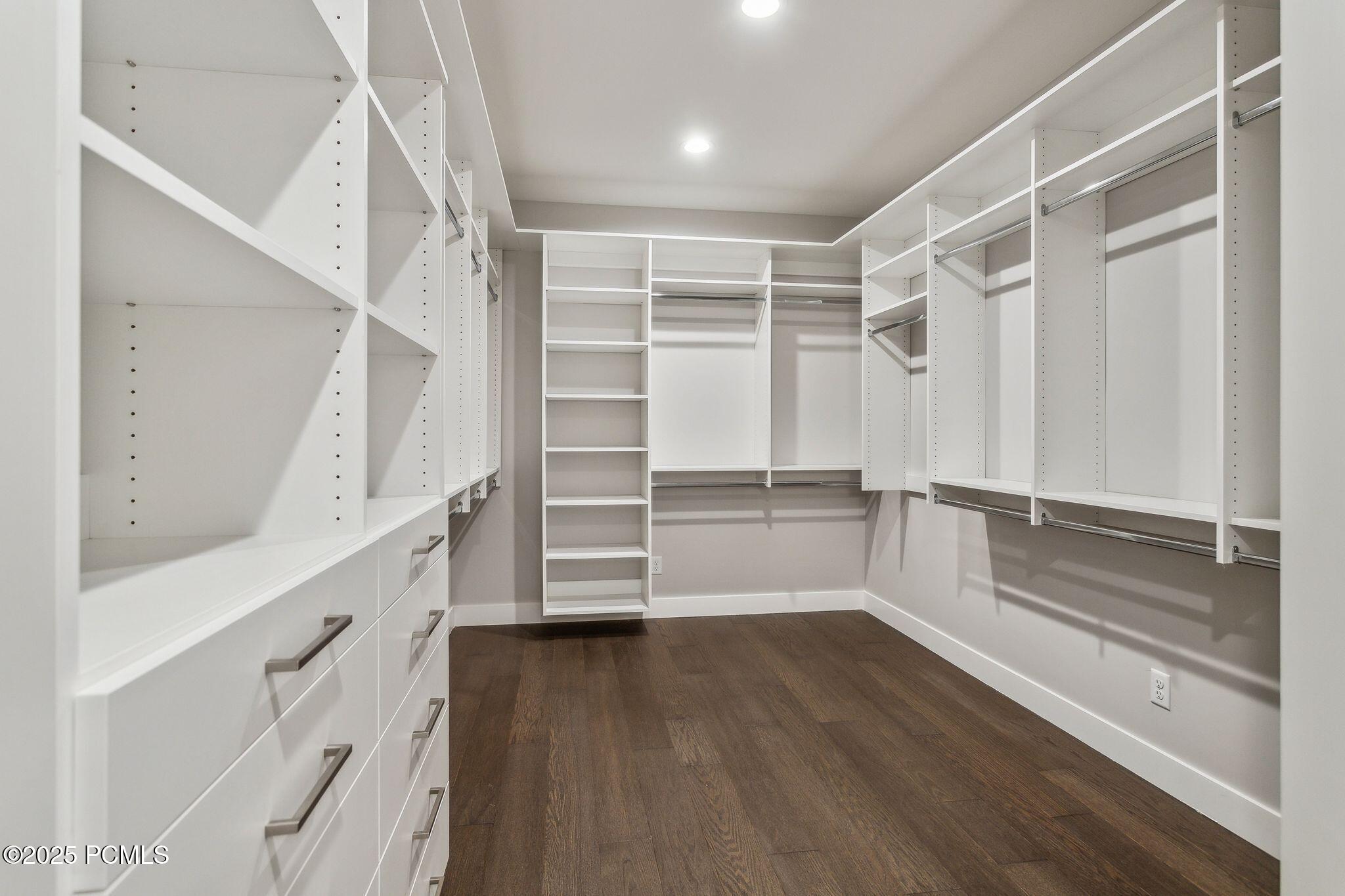 Hideout, Utah 84036, United States, 3 Bedrooms Bedrooms, ,4 BathroomsBathrooms,Residential,Active,32127