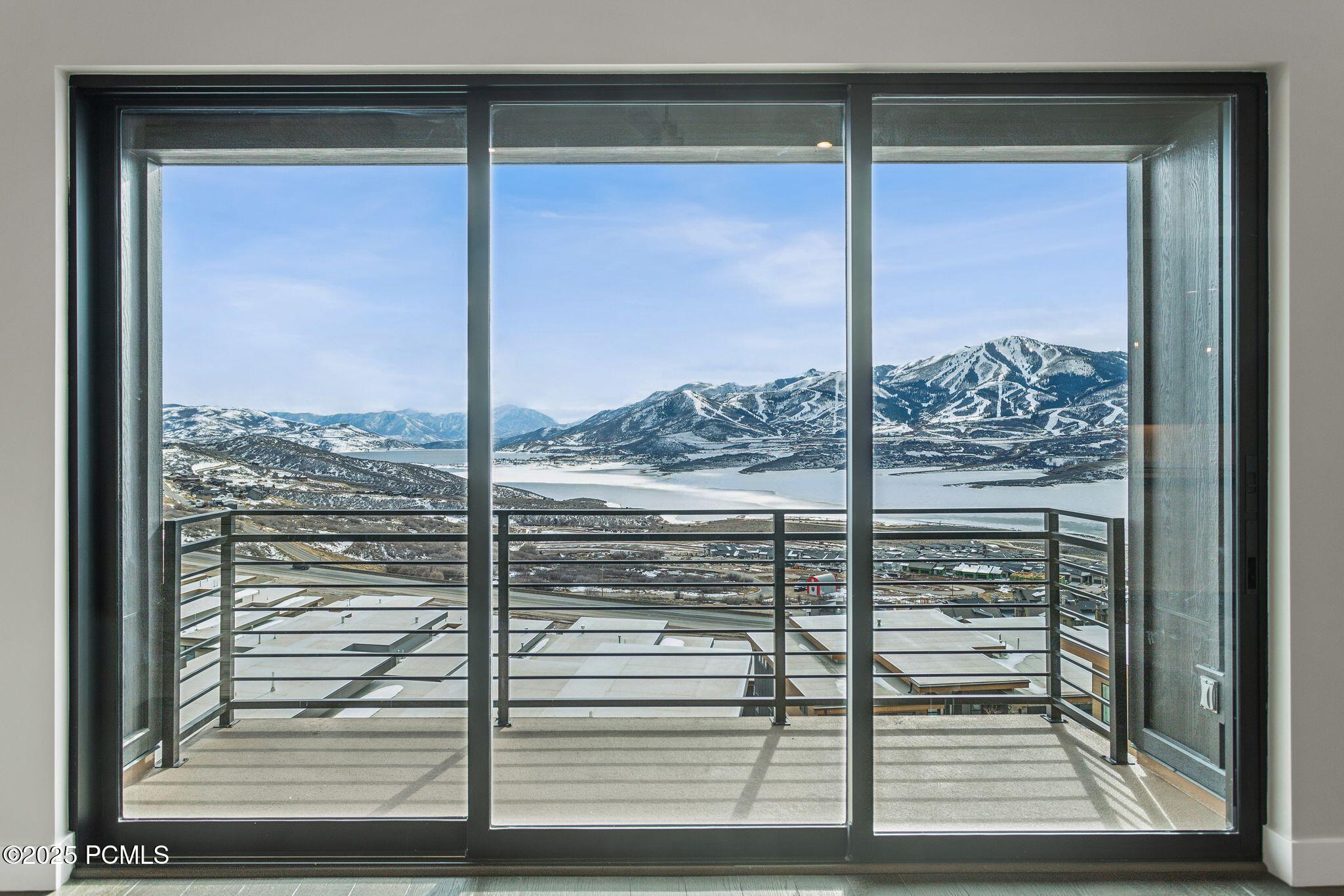 Hideout, Utah 84036, United States, 3 Bedrooms Bedrooms, ,4 BathroomsBathrooms,Residential,Active,32127