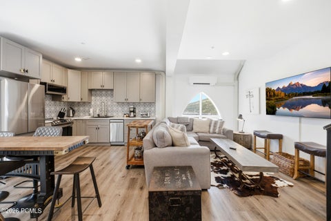 Condo For Sale - 424 Park Avenue #C<br/> Park City, UT 84060