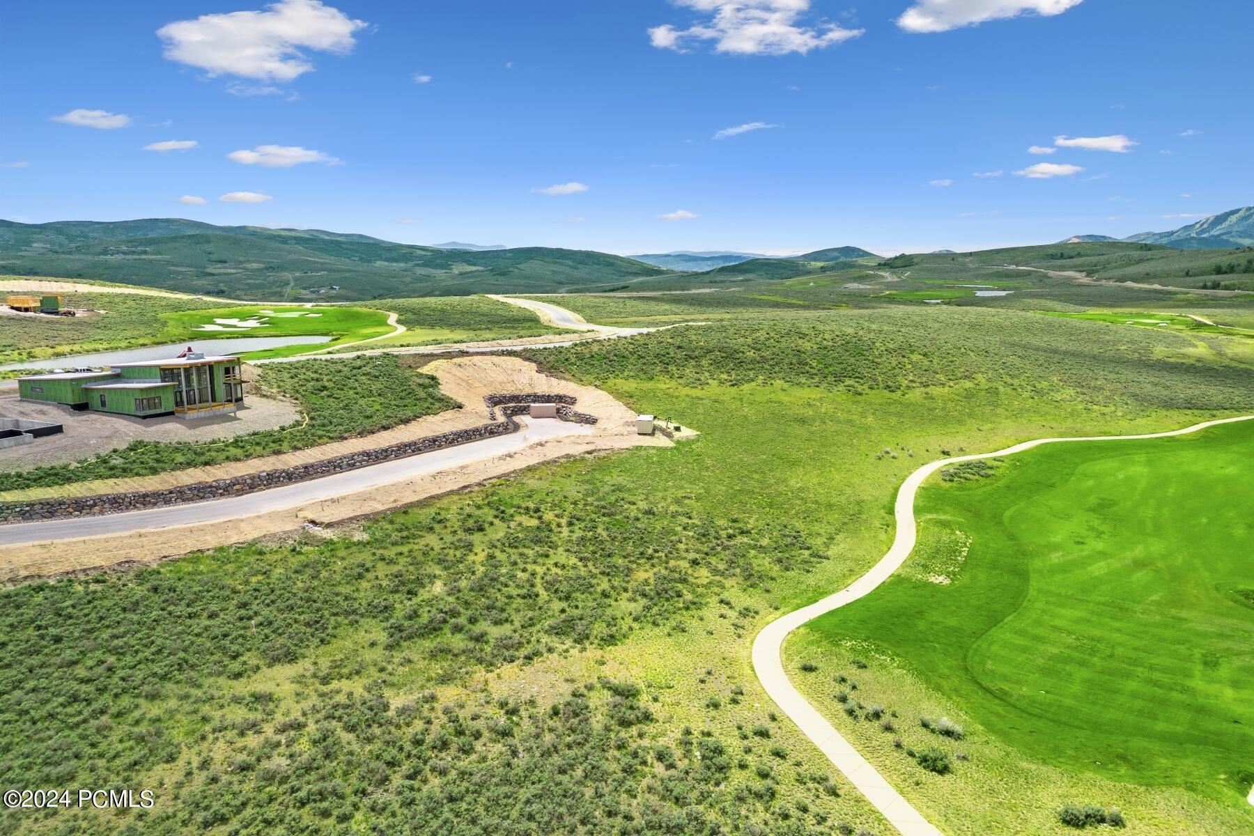 Park City, Utah 84098, United States, 4 Bedrooms Bedrooms, ,4 BathroomsBathrooms,Residential,Pending,63431