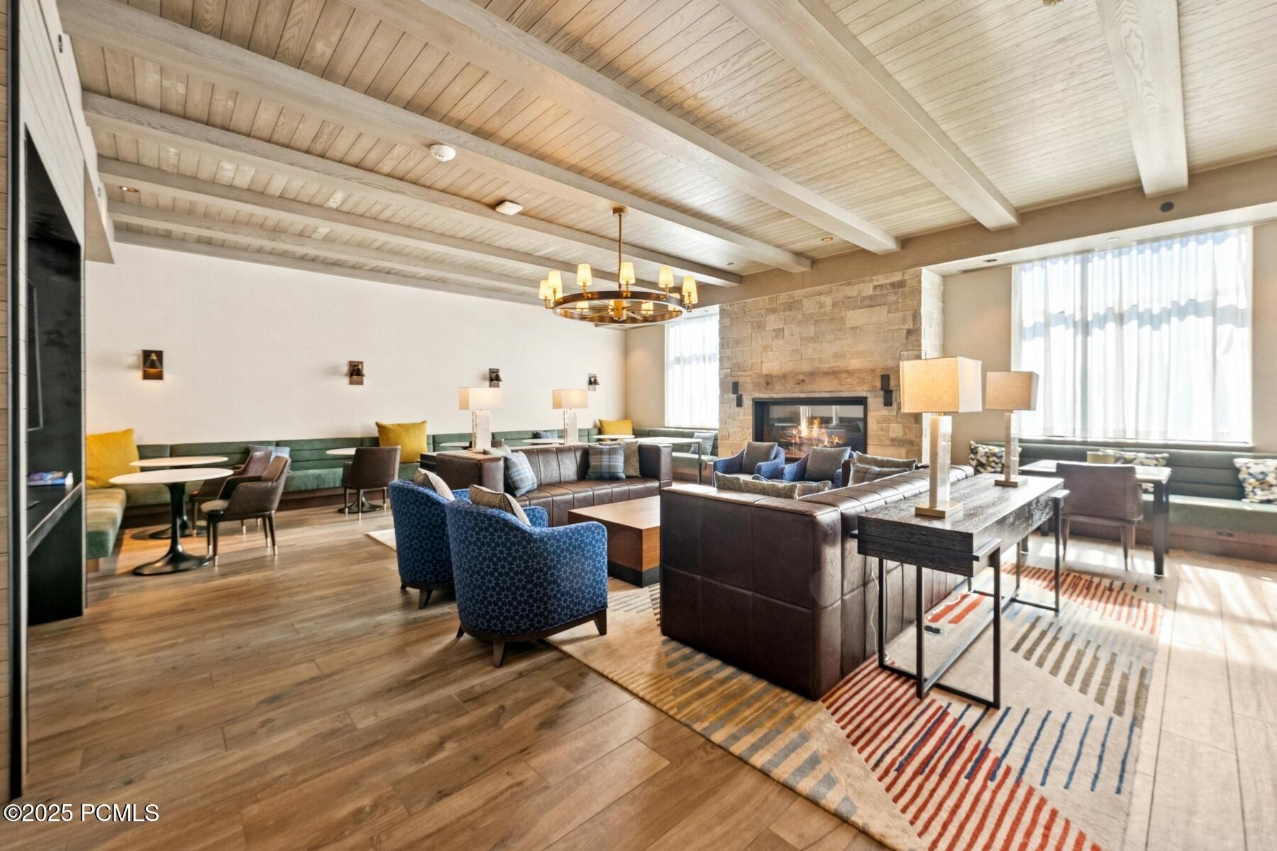 Park City, Utah 84060, United States, 1 Bedroom Bedrooms, ,1 BathroomBathrooms,Residential,Active,221500