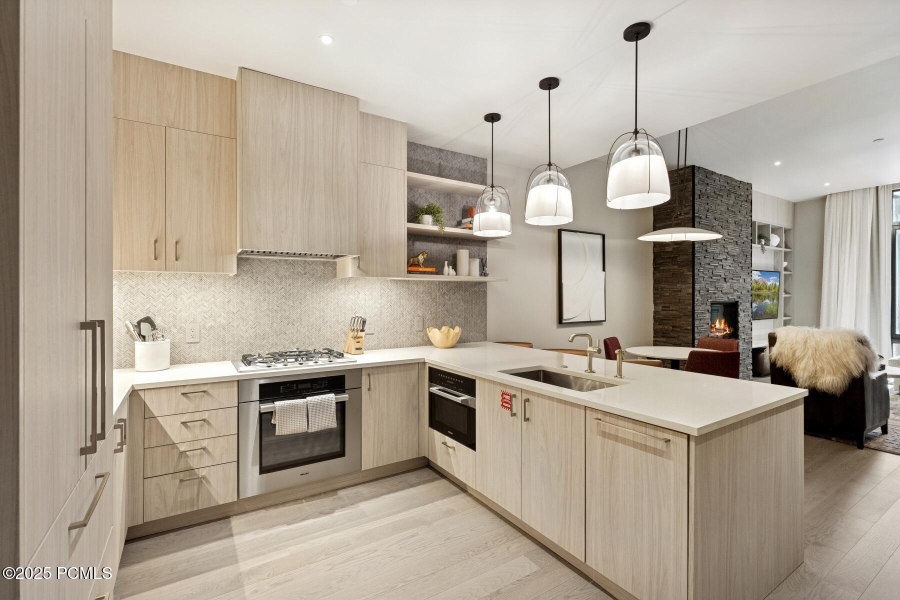 Park City, Utah 84060, United States, 1 Bedroom Bedrooms, ,1 BathroomBathrooms,Residential,Active,221500