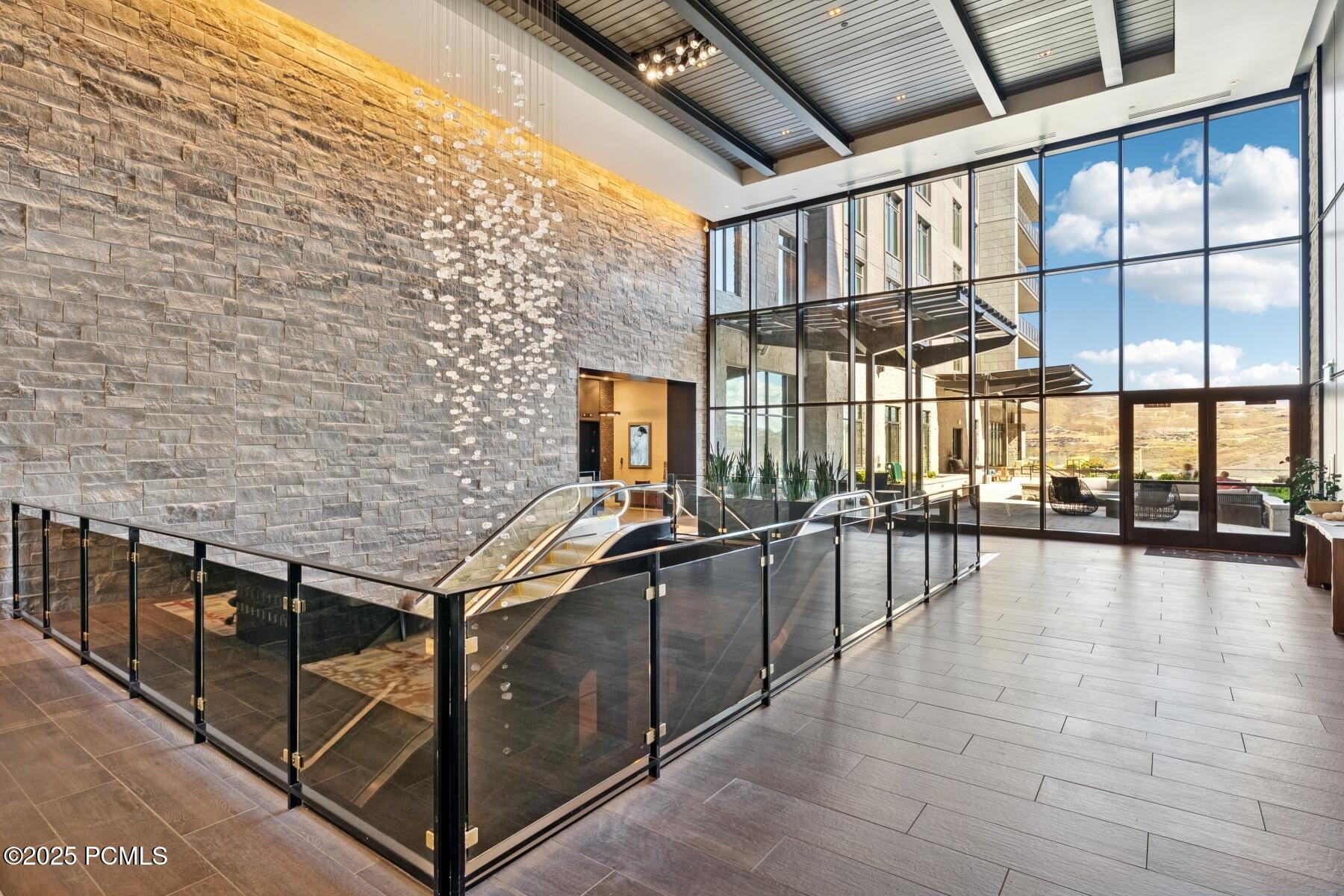 Park City, Utah 84060, United States, 1 Bedroom Bedrooms, ,1 BathroomBathrooms,Residential,Active,221500