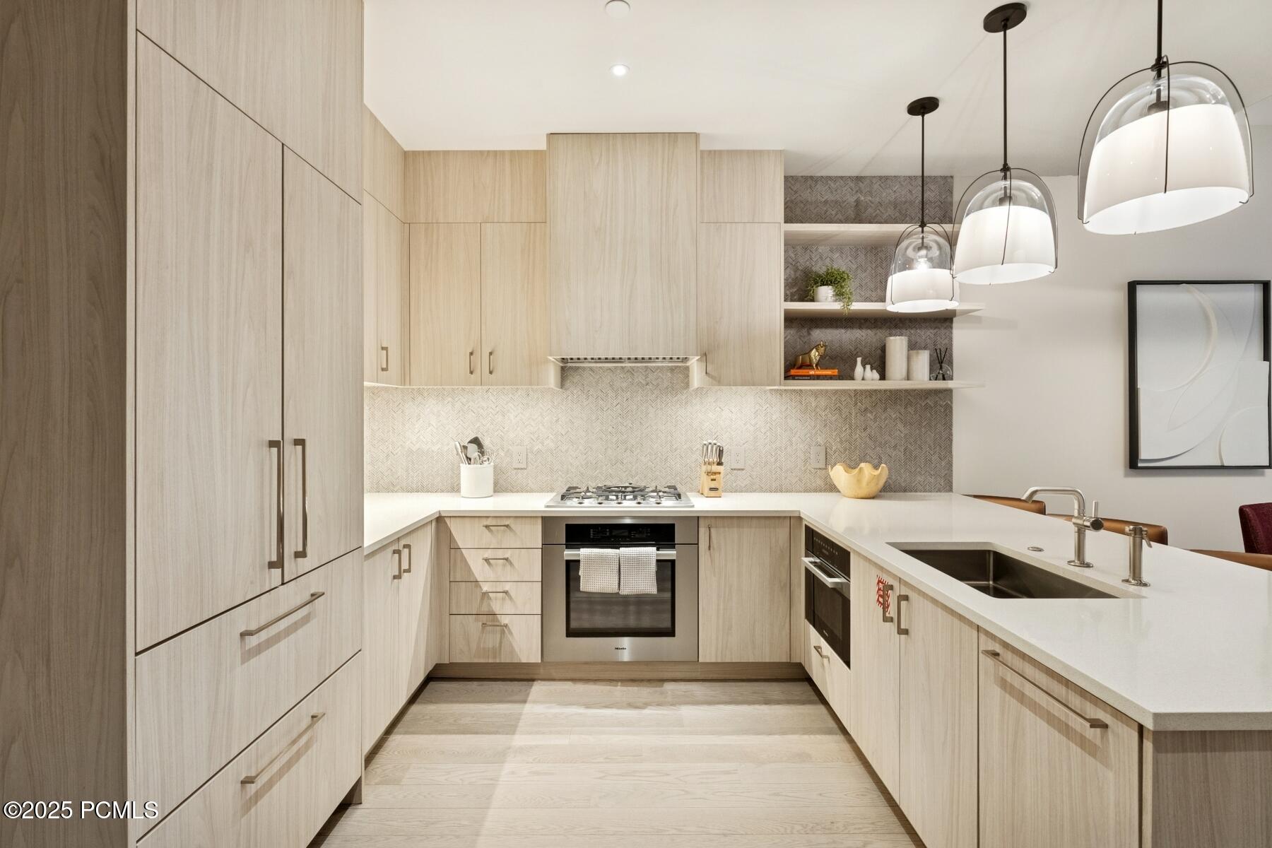 Park City, Utah 84060, United States, 1 Bedroom Bedrooms, ,1 BathroomBathrooms,Residential,Active,221500