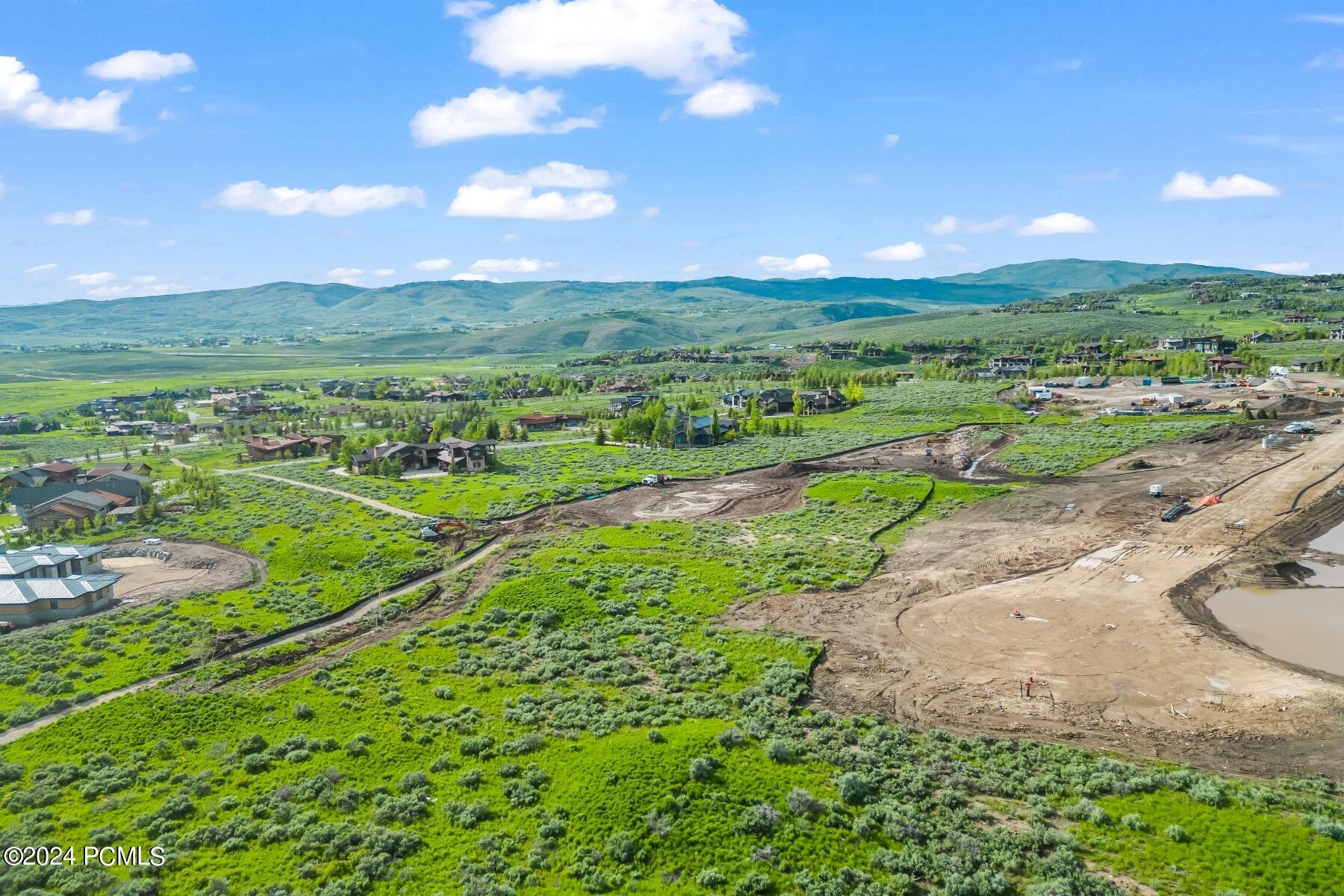 Park City, Utah 84098, United States, 5 Bedrooms Bedrooms, ,6 BathroomsBathrooms,Residential,Pending,63461