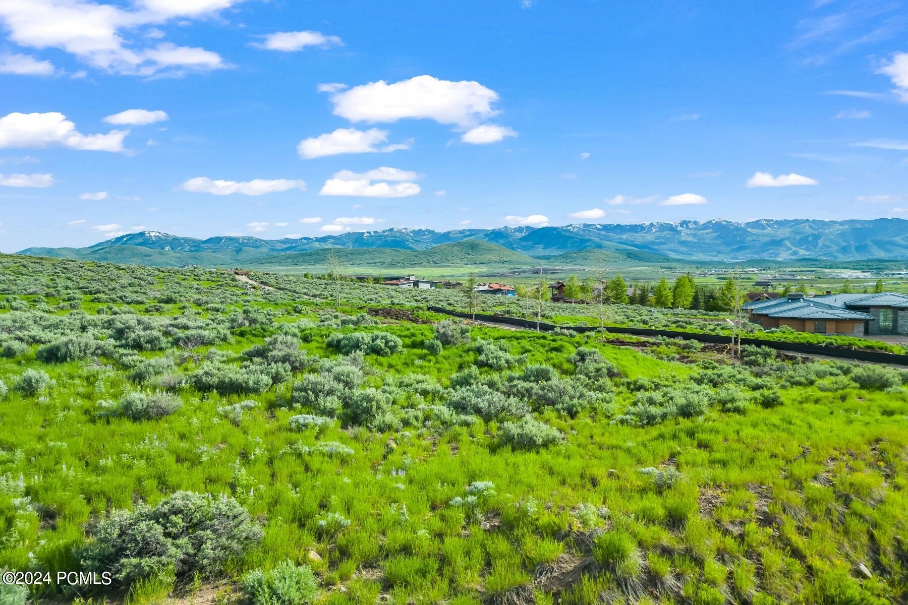 Park City, Utah 84098, United States, 5 Bedrooms Bedrooms, ,6 BathroomsBathrooms,Residential,Pending,63461