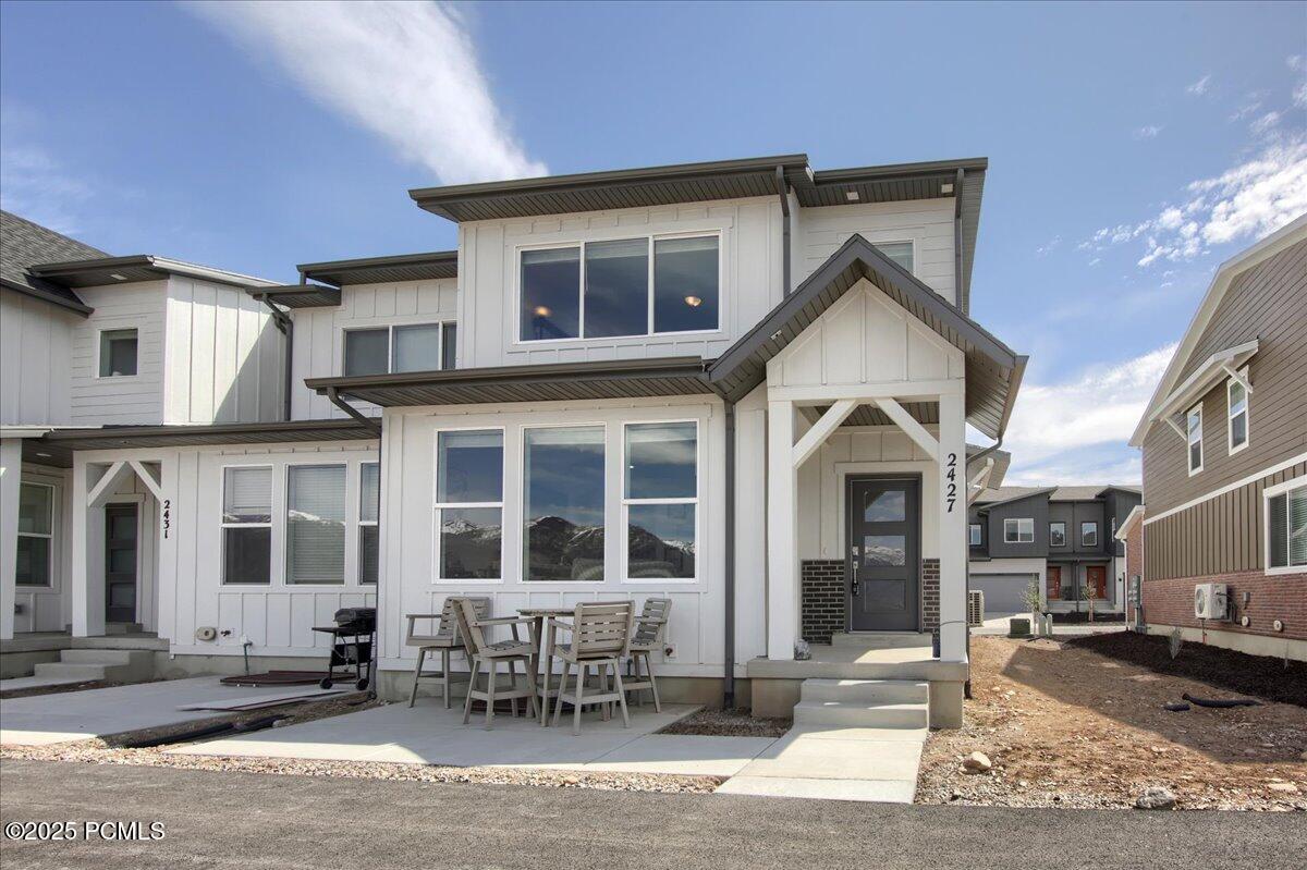 2427 N Canal View Lane, Heber City, Utah image 1
