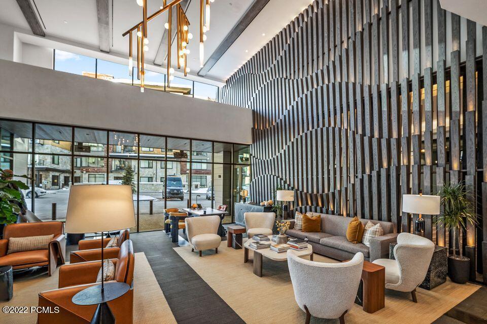 Park City, Utah 84098, United States, 3 Bedrooms Bedrooms, ,3 BathroomsBathrooms,Residential,Active,31207