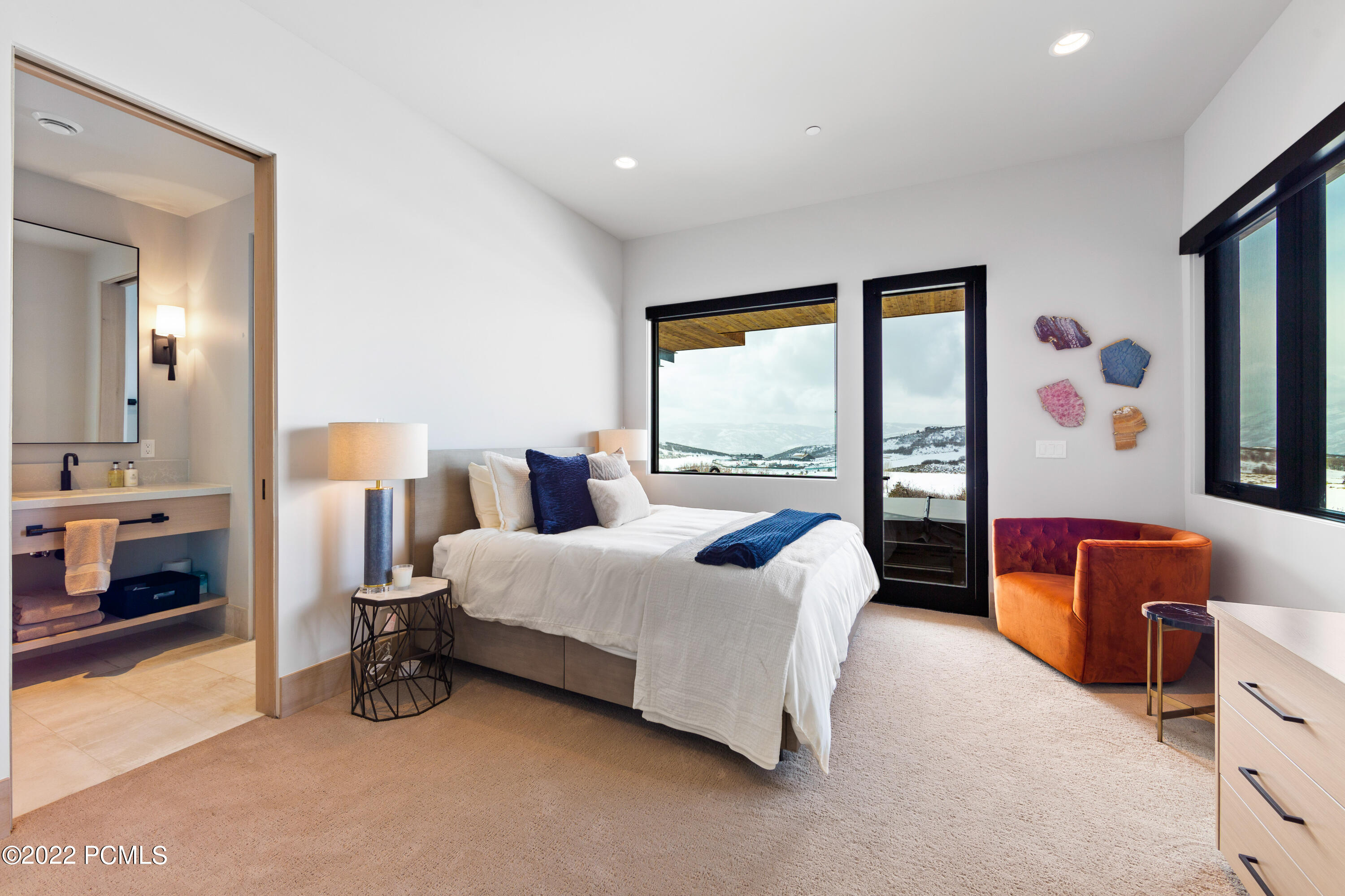 Kamas, Utah 84036, United States, 5 Bedrooms Bedrooms, ,6 BathroomsBathrooms,Residential,Pending,177382