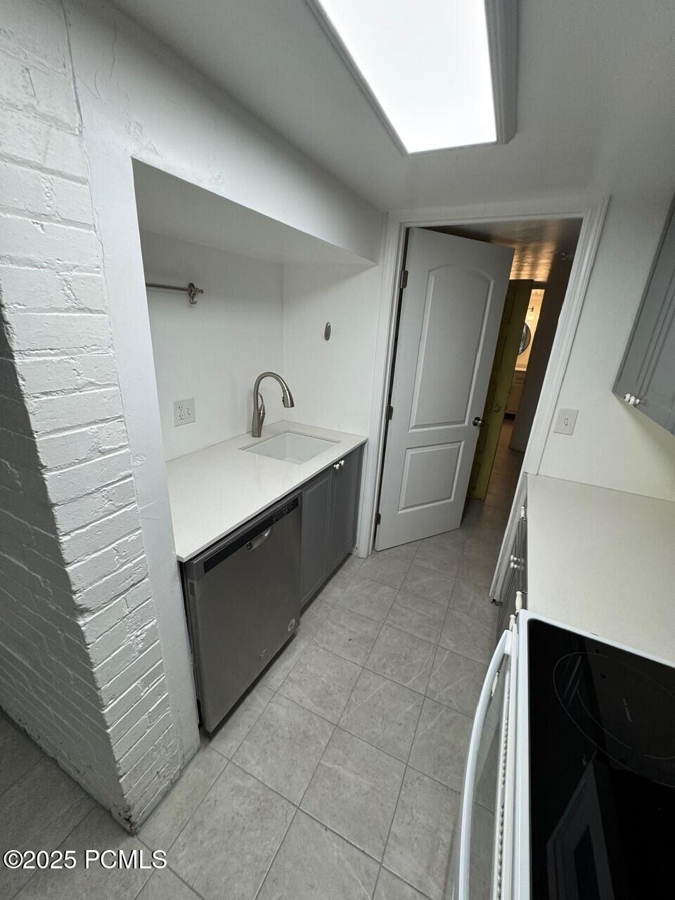 211 N 200 W, Salt Lake City, Utah image 19